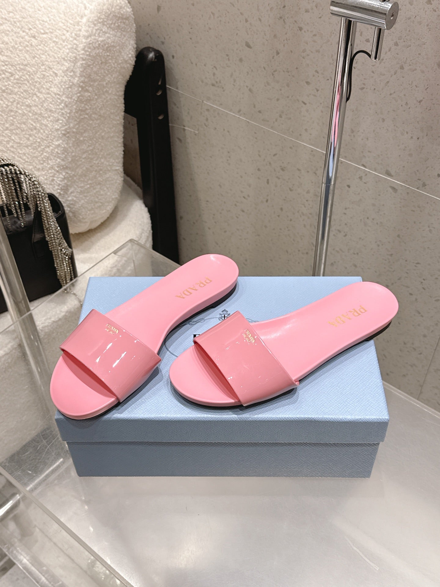 Prada 2026 Slides Sandals Patent Leather 762986