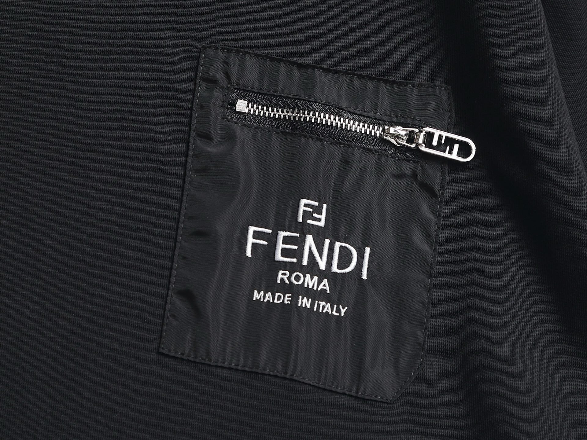 Fendi 2026 Men's Short T-shirt Cotton 796561