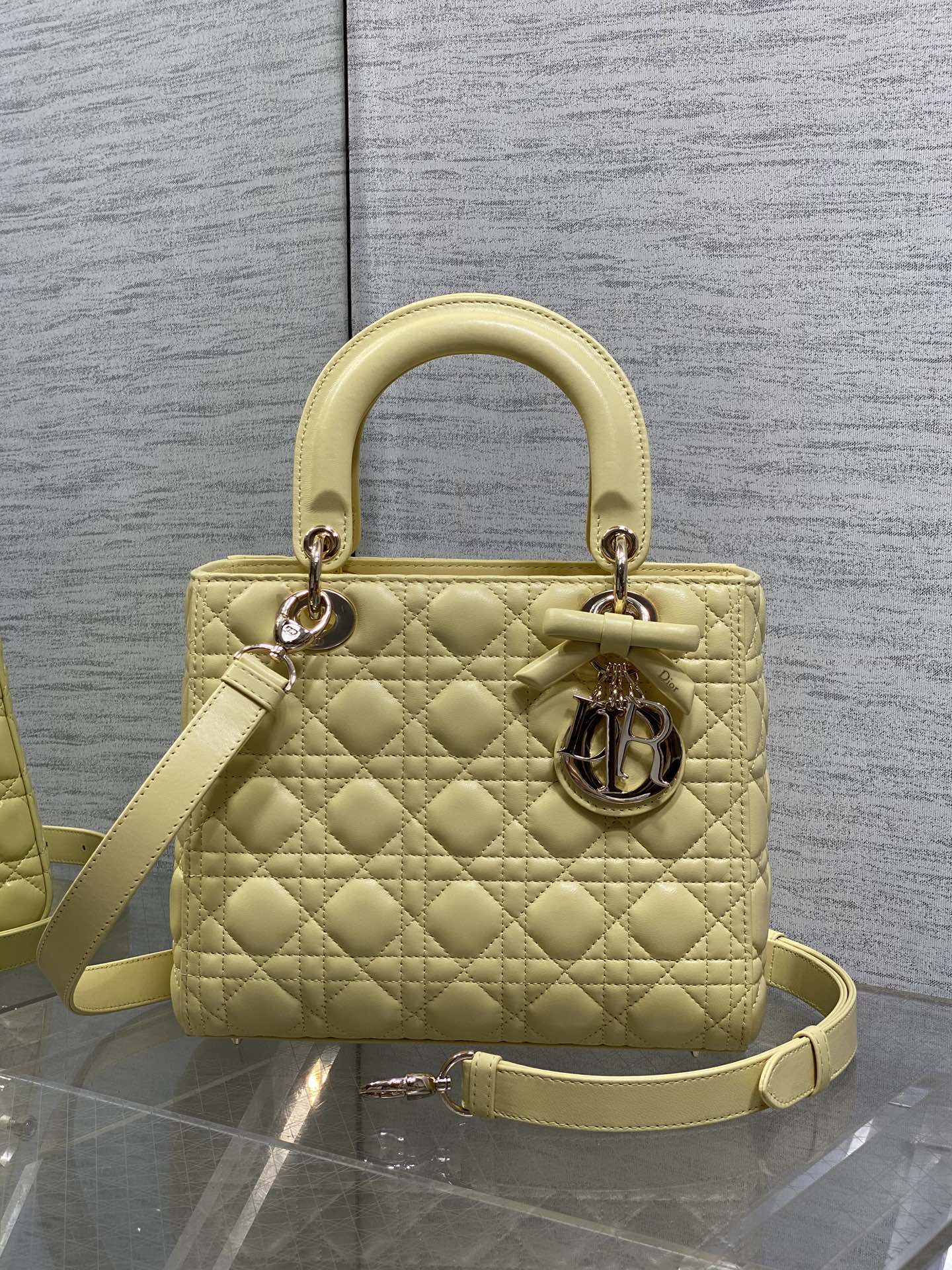 Dior 2026 Bow Lady Dior Yellow Lambskin 286571