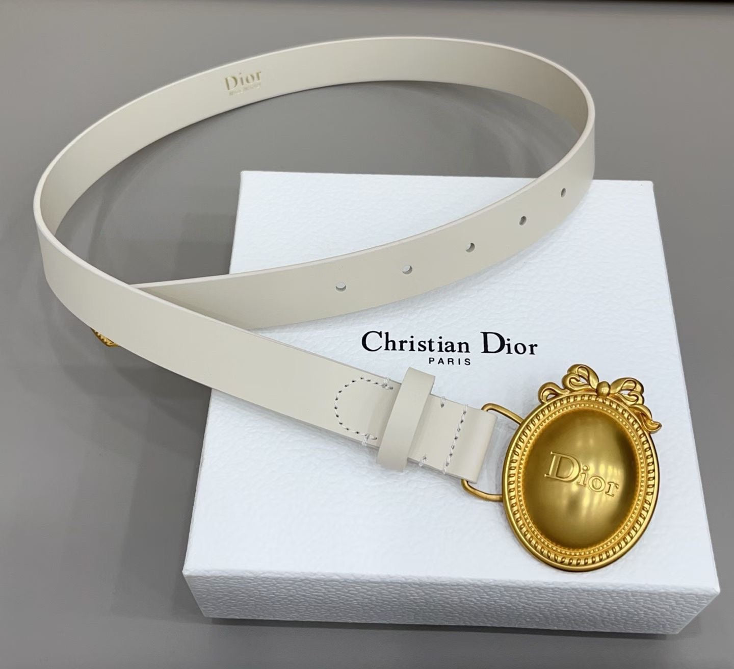 Dior Médaillon Belt 25mm Smooth Calfskin