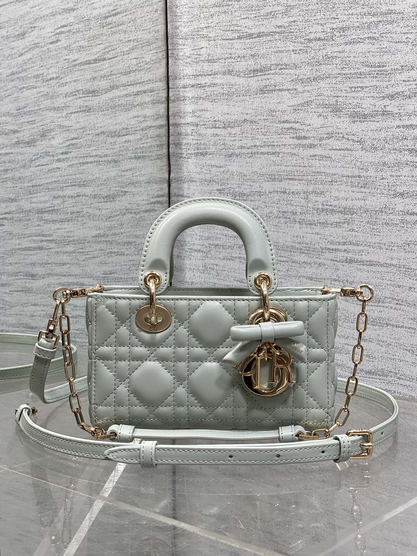 Dior 2026 Bow Lady D-Joy Lily Green Cannage Lambskin 286525