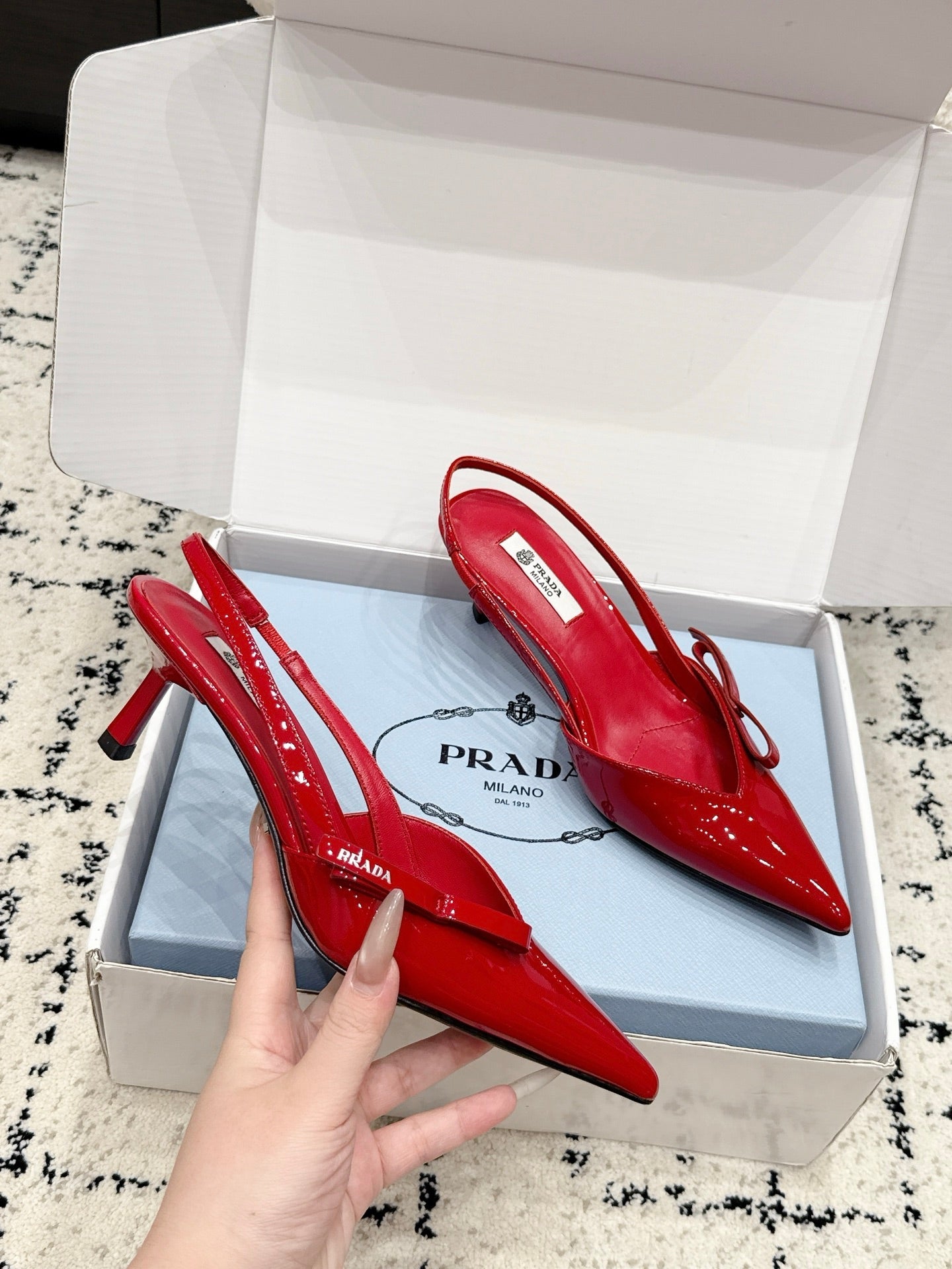 Prada 2026 Pointed Toe Bow SlingBacks 60mm Patent Leather 769838