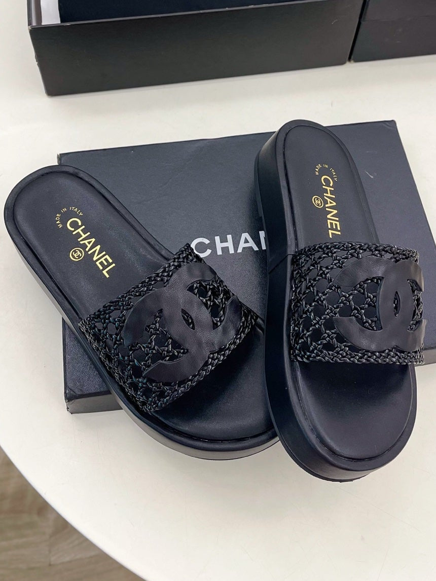 Chanel 2026 Platform Slippers Sheepskin 831543