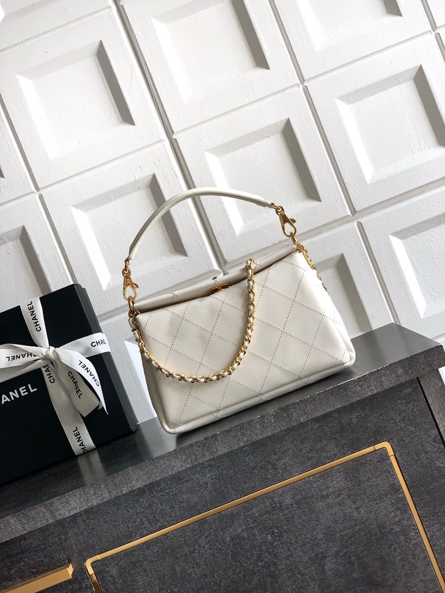 Chanel 2026 Bag 23cm Leather 370450