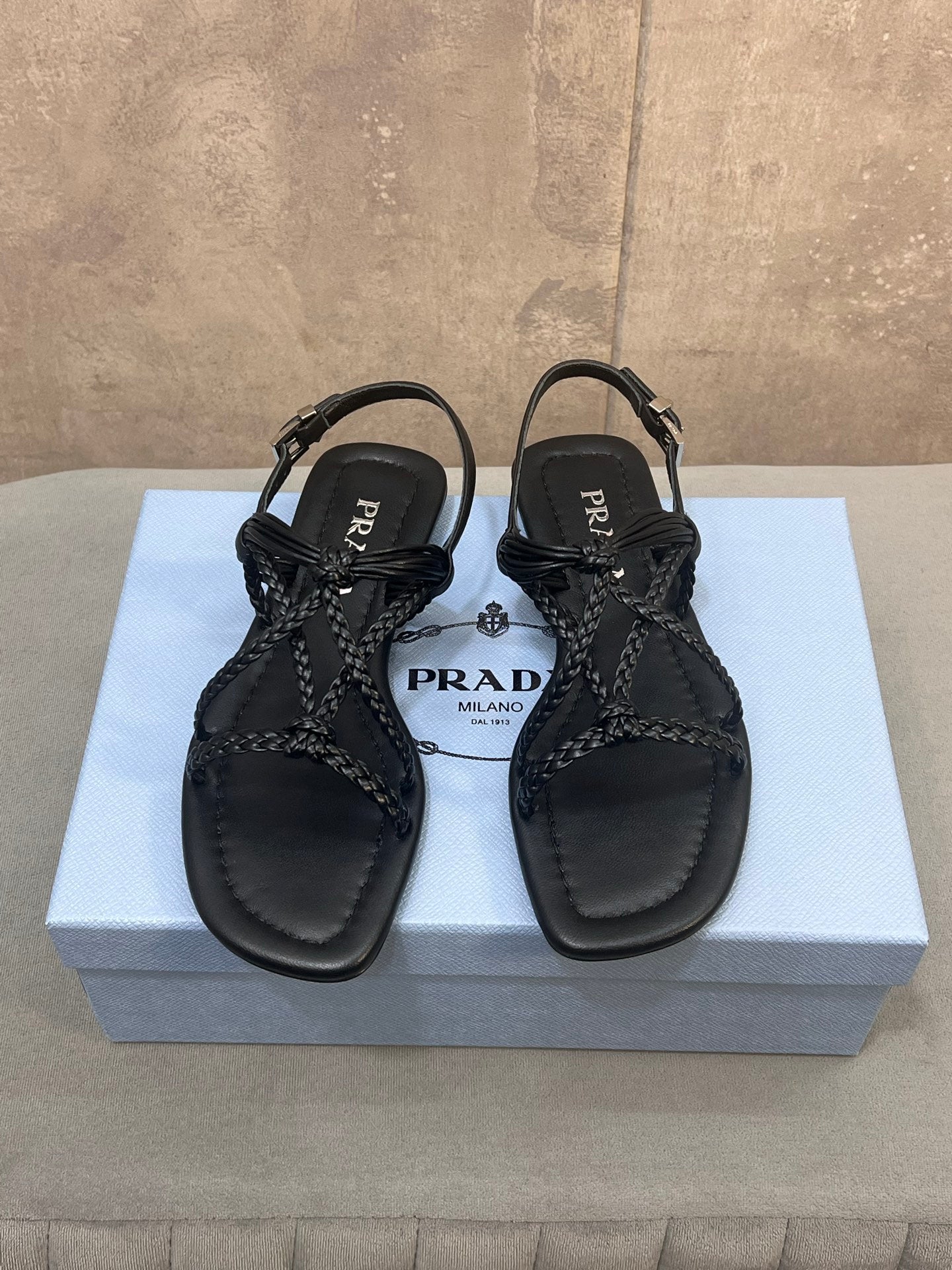 Prada 2026 Sandal Lambskin 856766