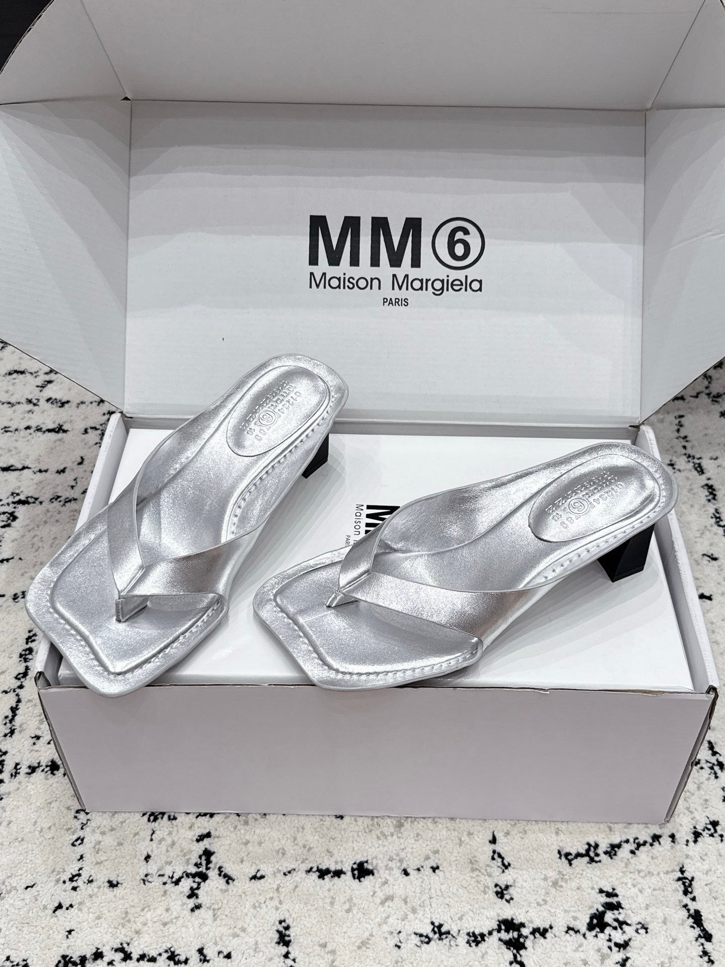 Maison Margiela 2026 Square Toe High-Heeled Flip-Flops Sandal 55mm Cowhide 924867