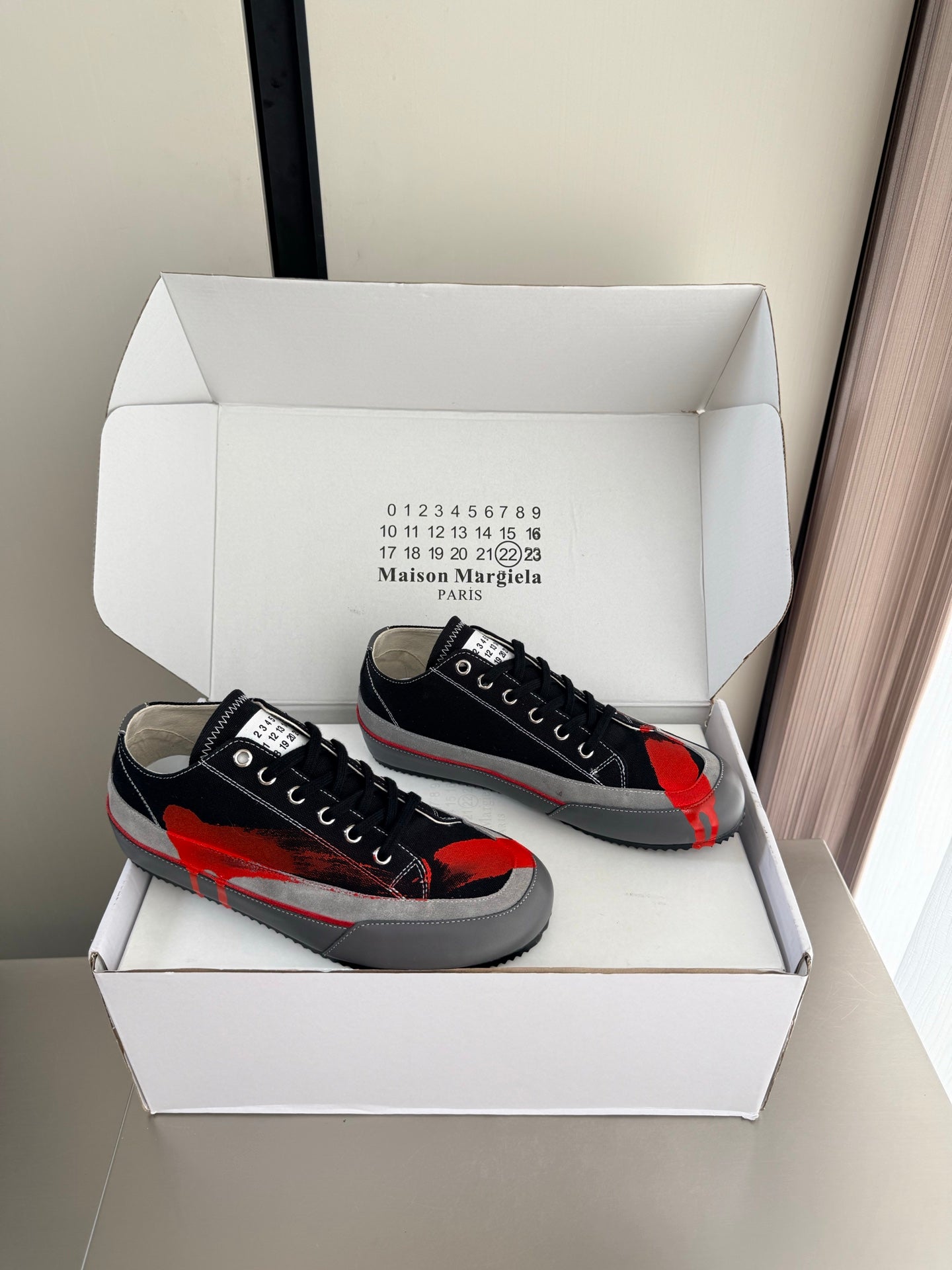 Maison Margiela 2026 Traveller  Sneaker Canvas 929708