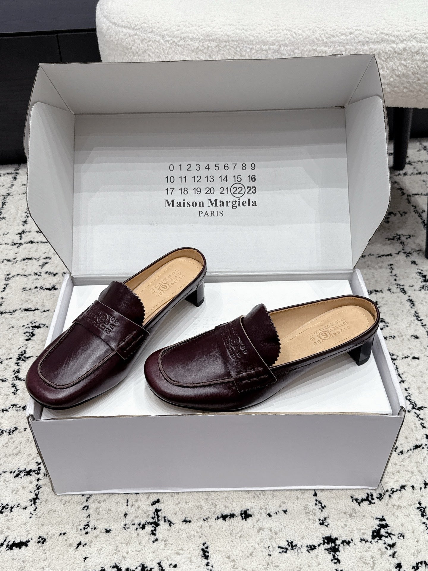 Maison Margiela 2026 Mid-Heel Loafers Mules 35mm Cowhide Suede 924855