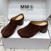 Maison Margiela 2026 Closed-Toe Chunky Heel Mules 70mm Cowhide Suede 924849
