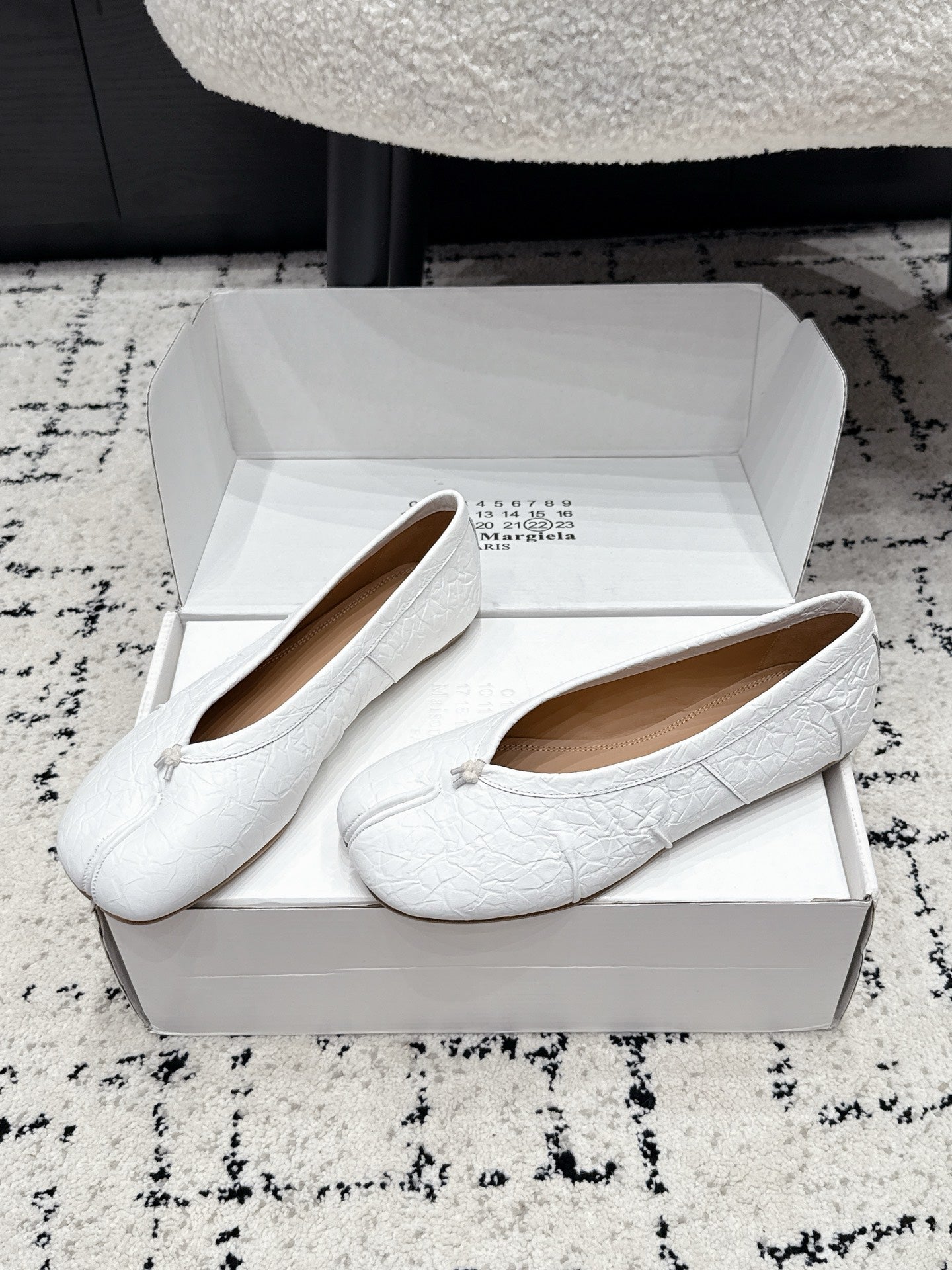 Maison Margiela 2026 Split-Toe Ballet Sheepskin 924848