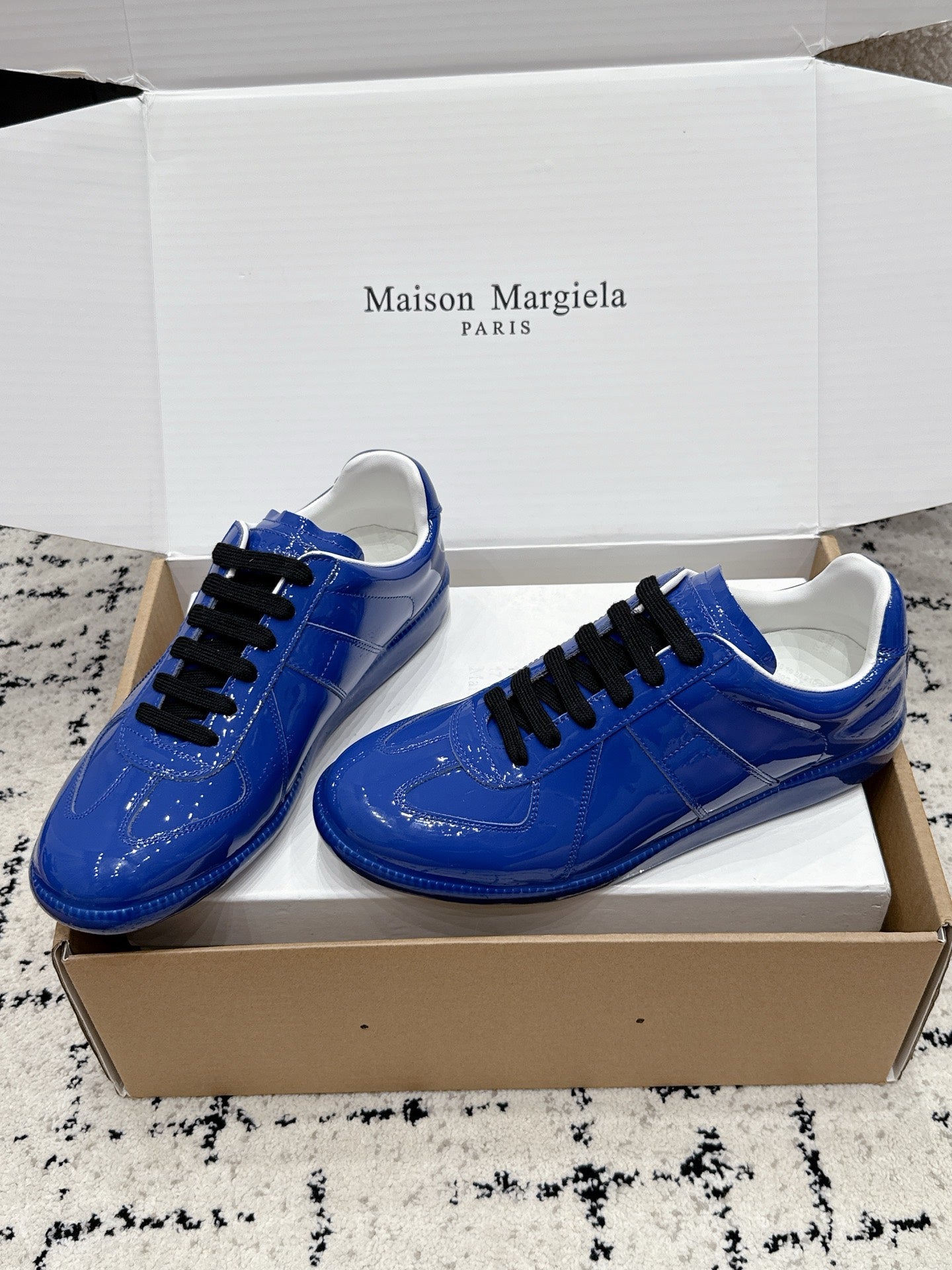 Maison Margiela 2026 Replica Sneaker Glossy Leather 923262