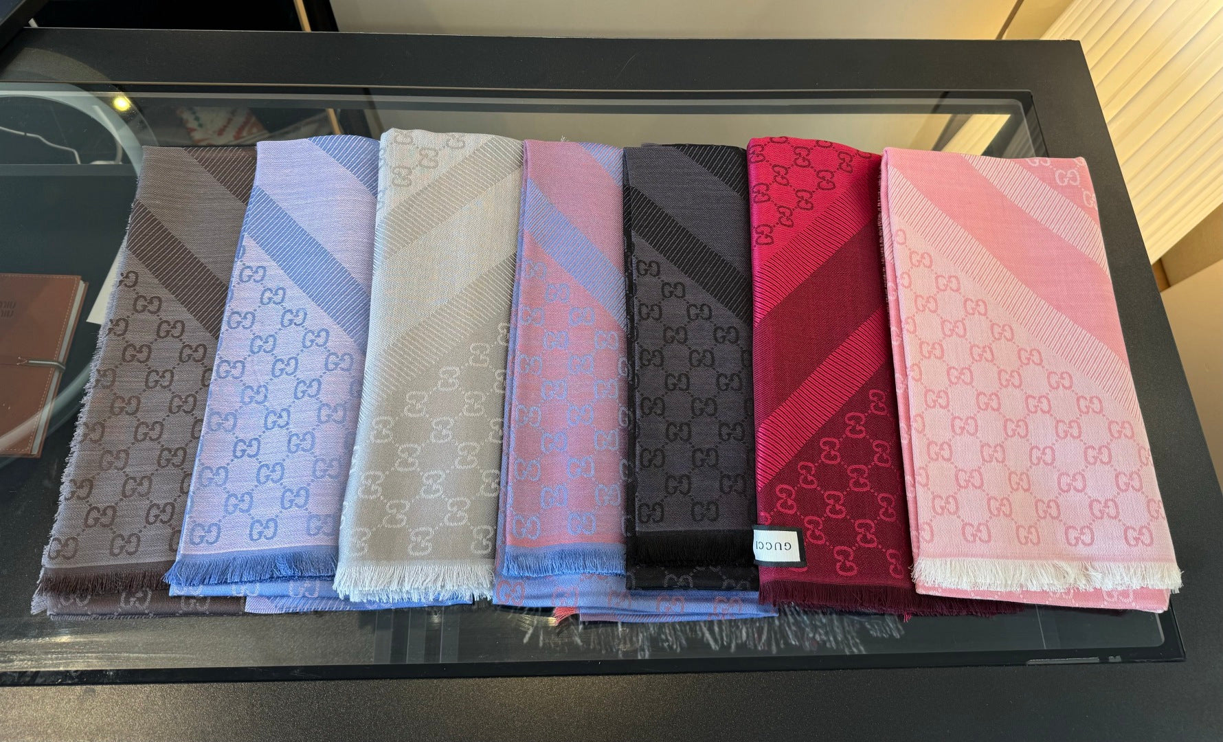 GG Scarf 140CM Taupe Twill Silk 293461