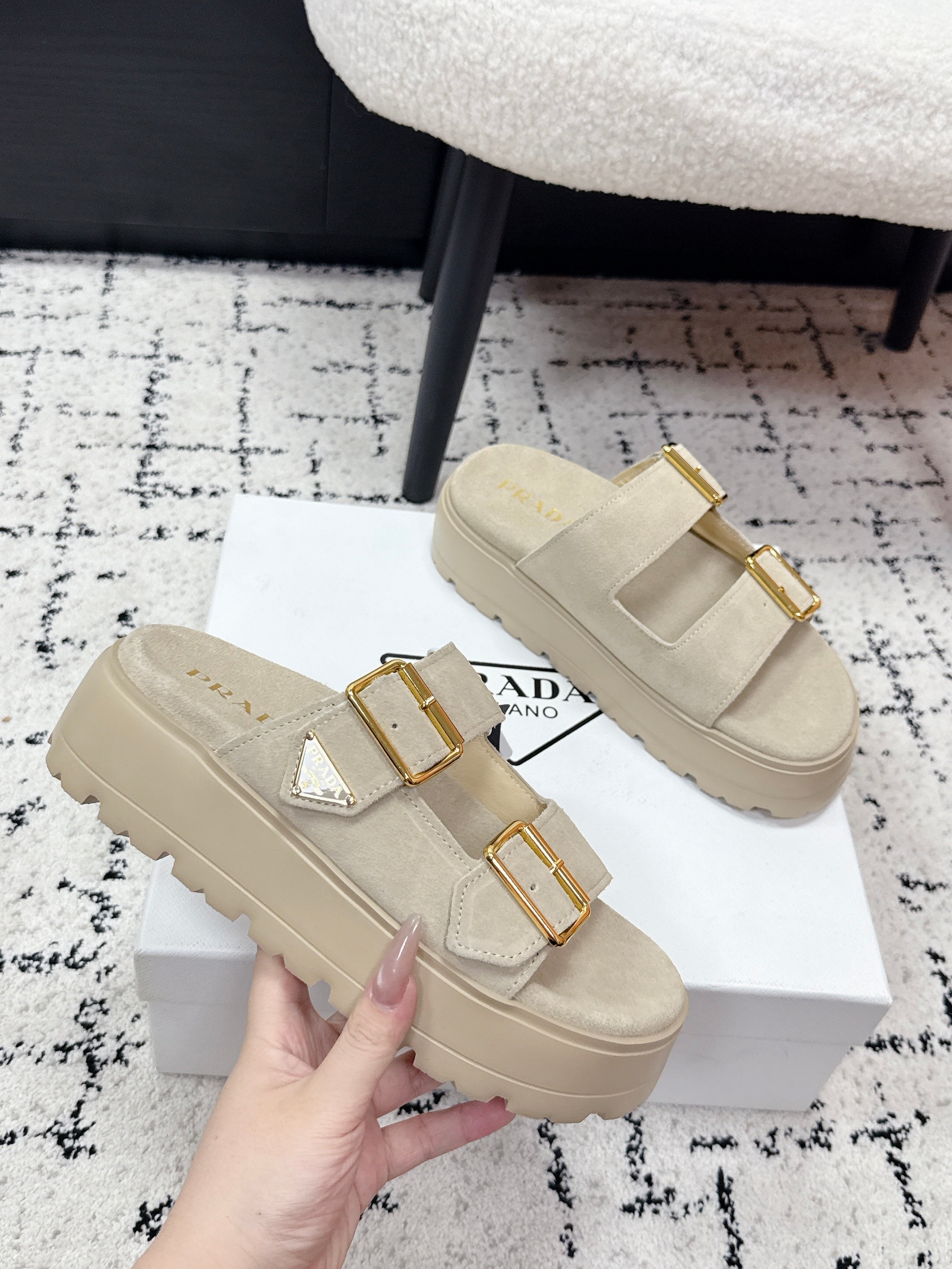 Prada 2026 Fussbett Flatform Slide Sandal 50mm Cow Suede 769815