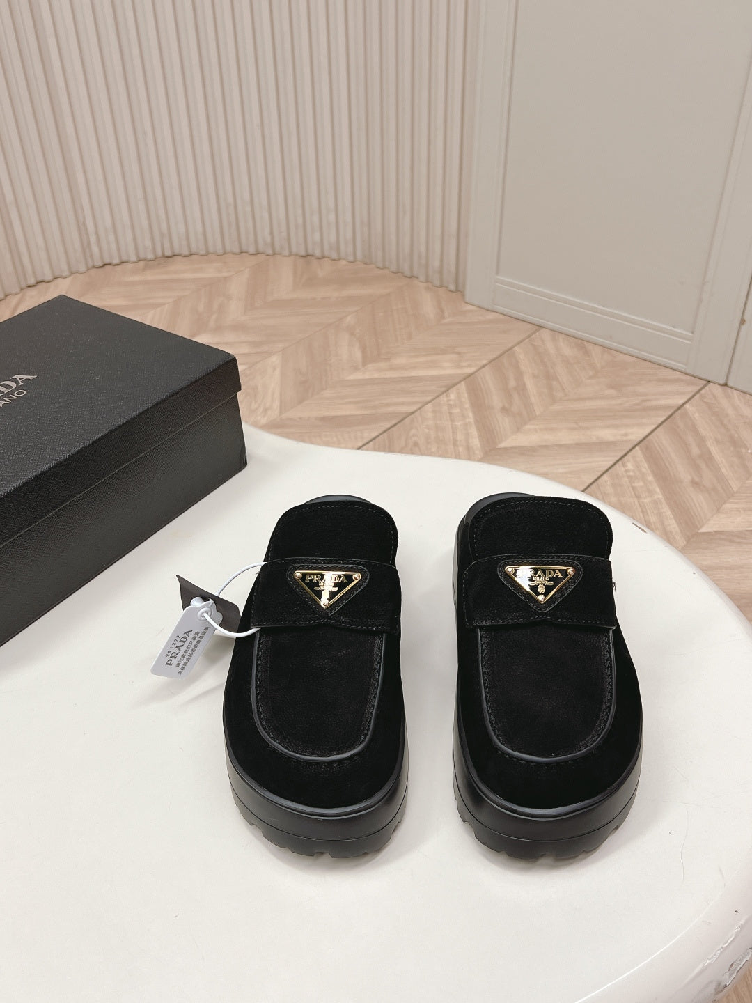 Prada 2026 Mule Grained Leather 847068