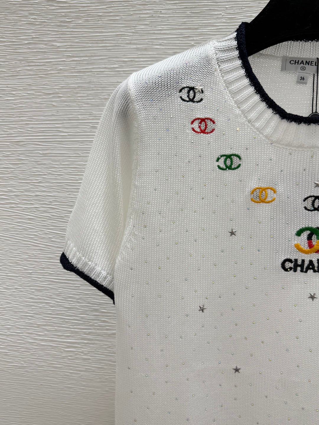 Chanel 2026 Rhinestone Knit Short-Sleeve T-Shirt Cotton 336634