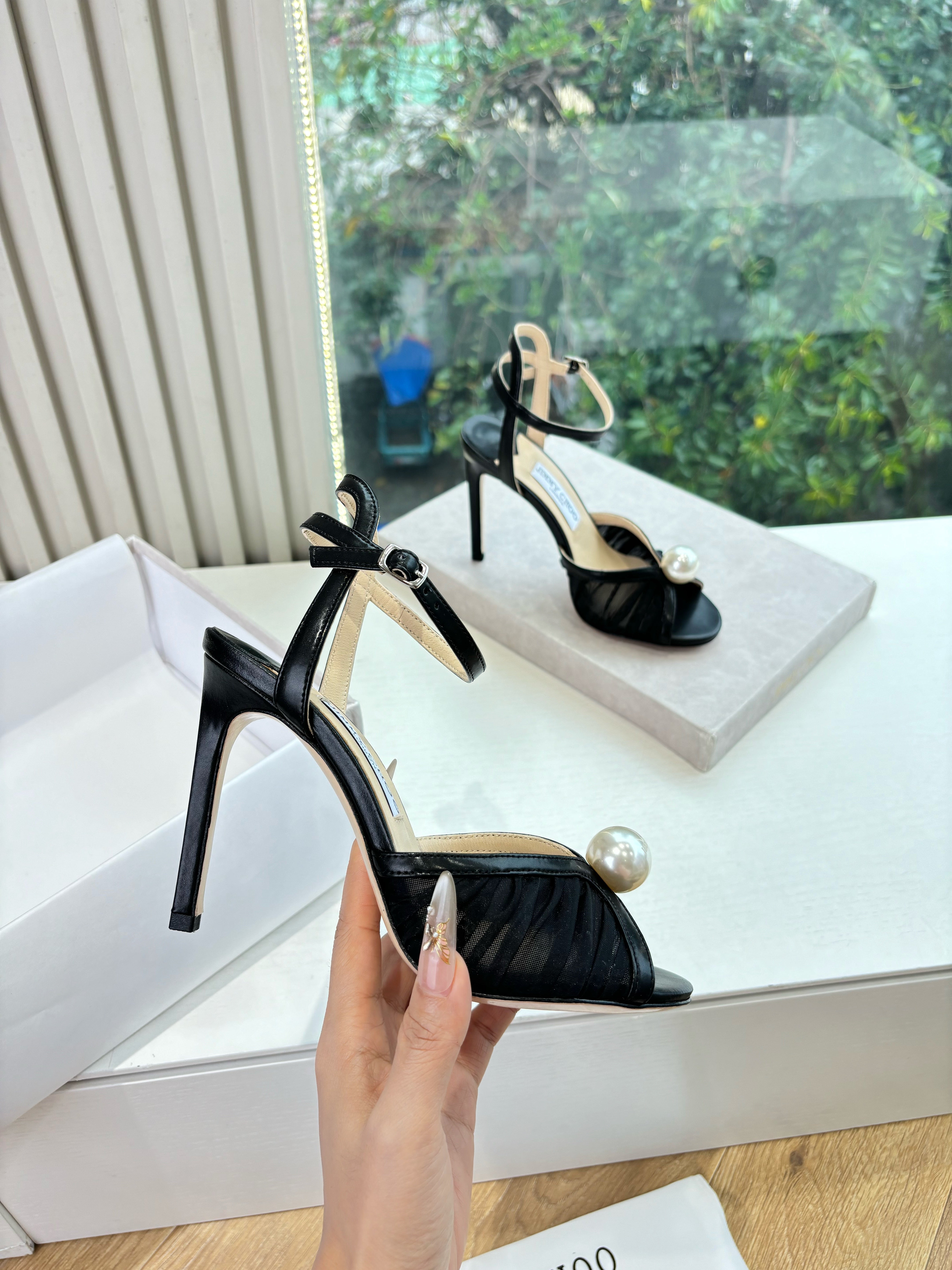 Jimmy 26s Platform Sandal 100 Black Mesh Sheepskin 604108