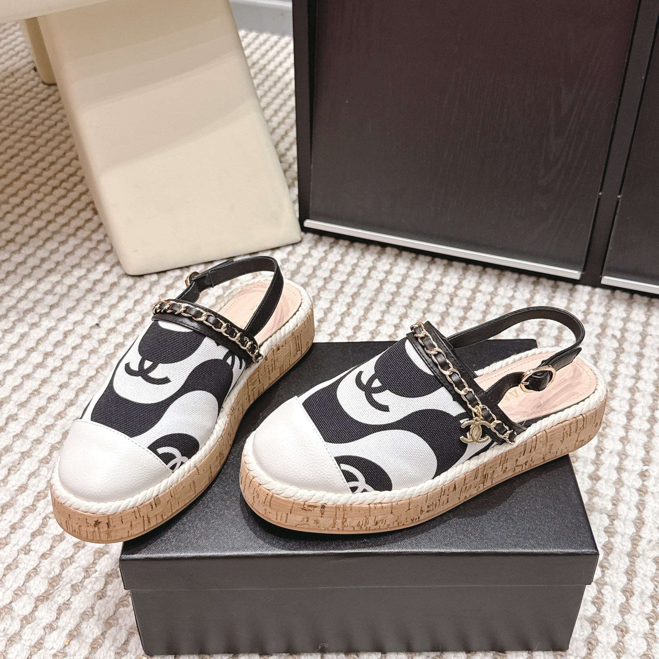 CC 26s Rope-Soled Sandals Canvas Leather