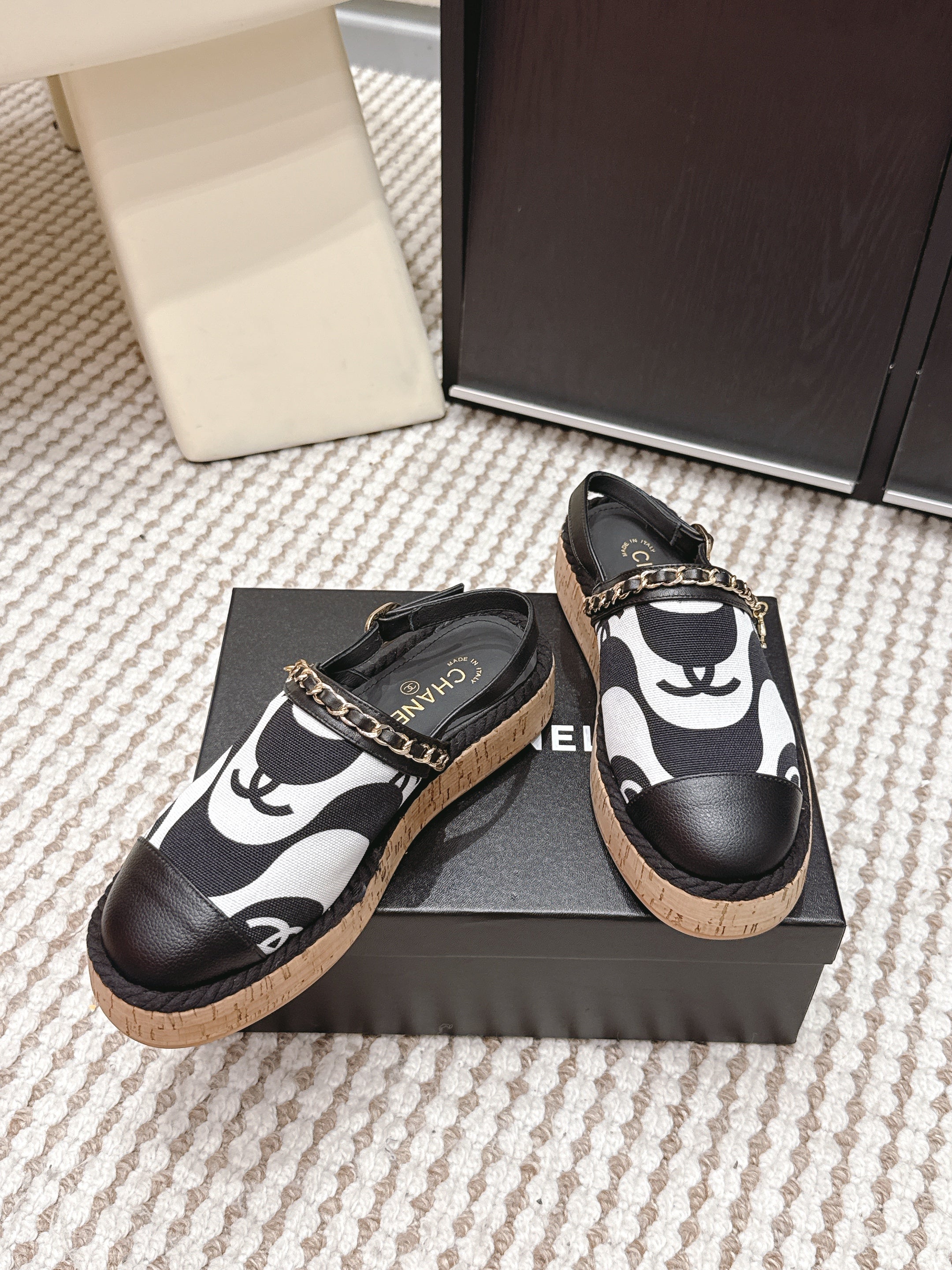 CC 26s Rope-Soled Sandals Canvas Leather