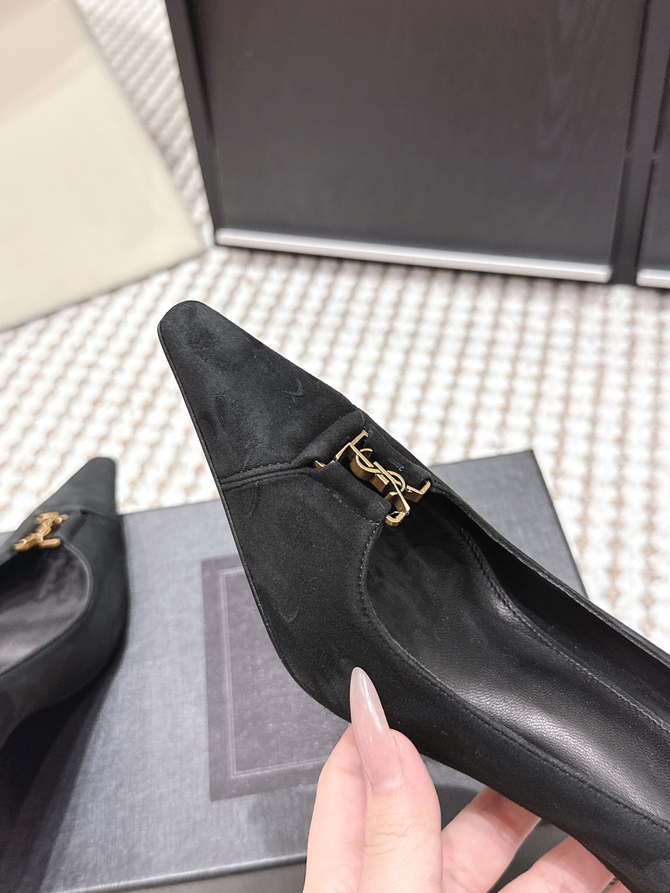 YSL 26ss High Heel Pumps 75 Black Suede 654701