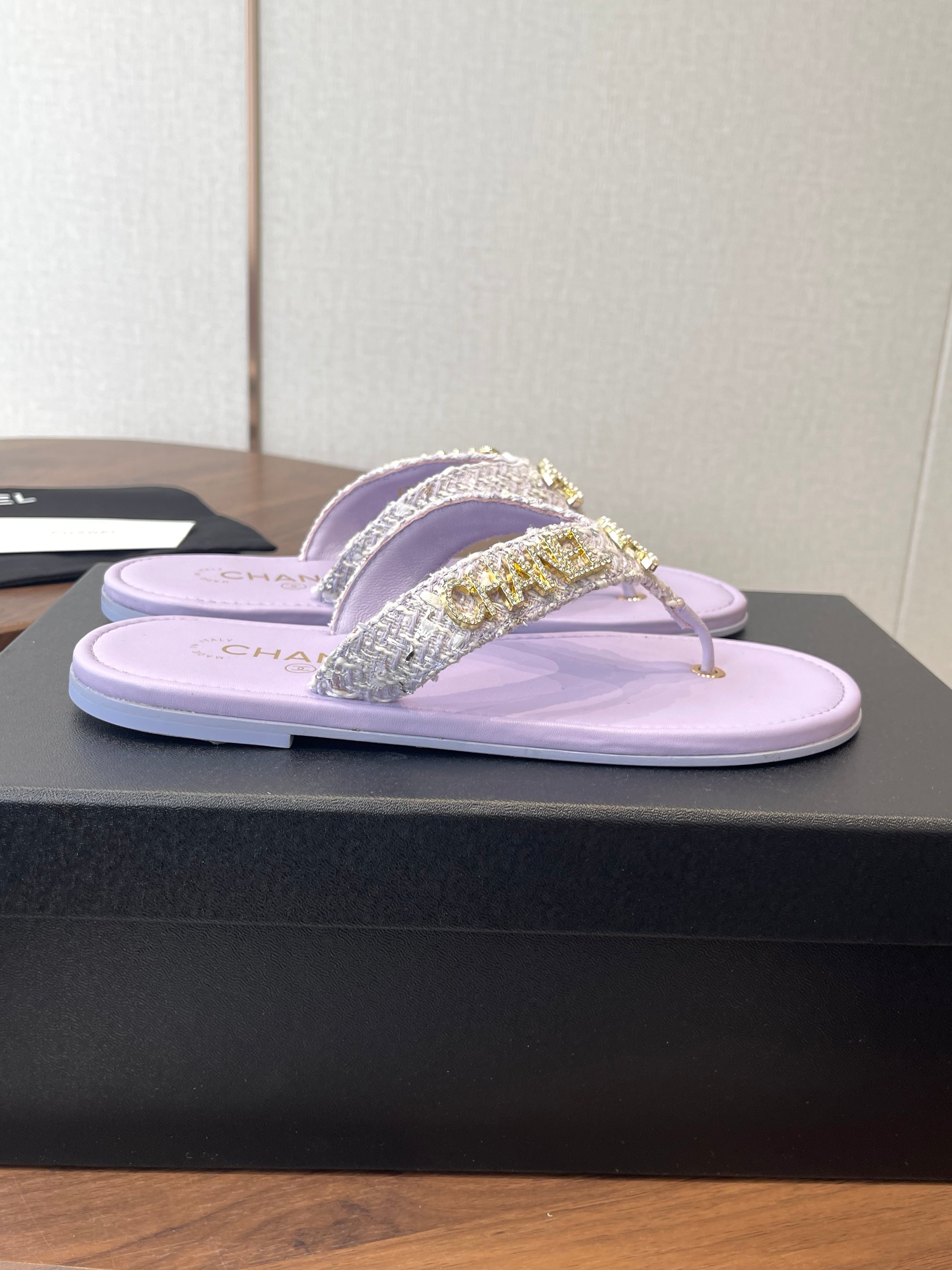 Chanel 2026 Thong Sandal Tweed Gold Logo Details 790366
