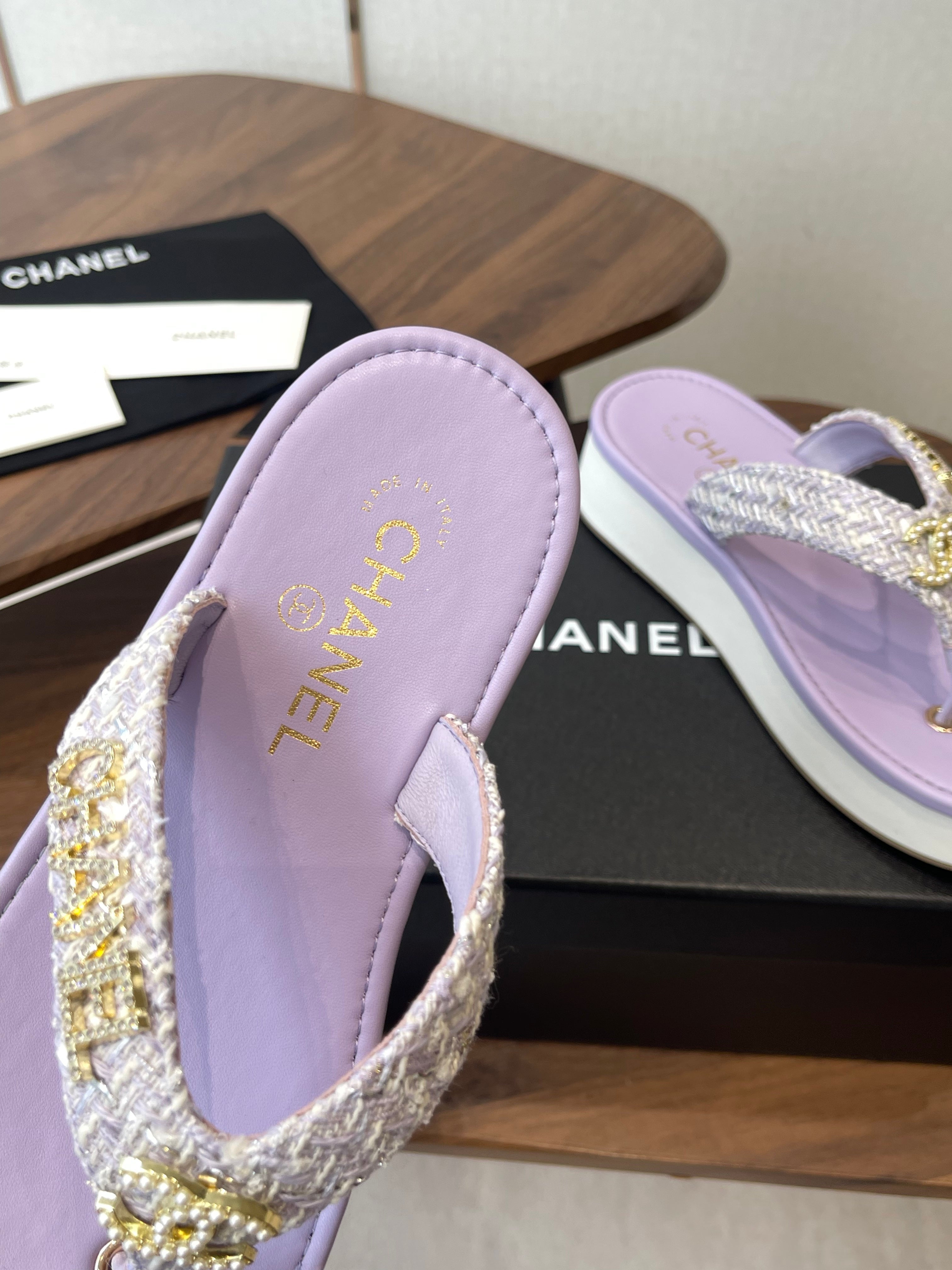 Chanel 2026 Thong Sandal Platform Tweed Gold Logo Details 790372