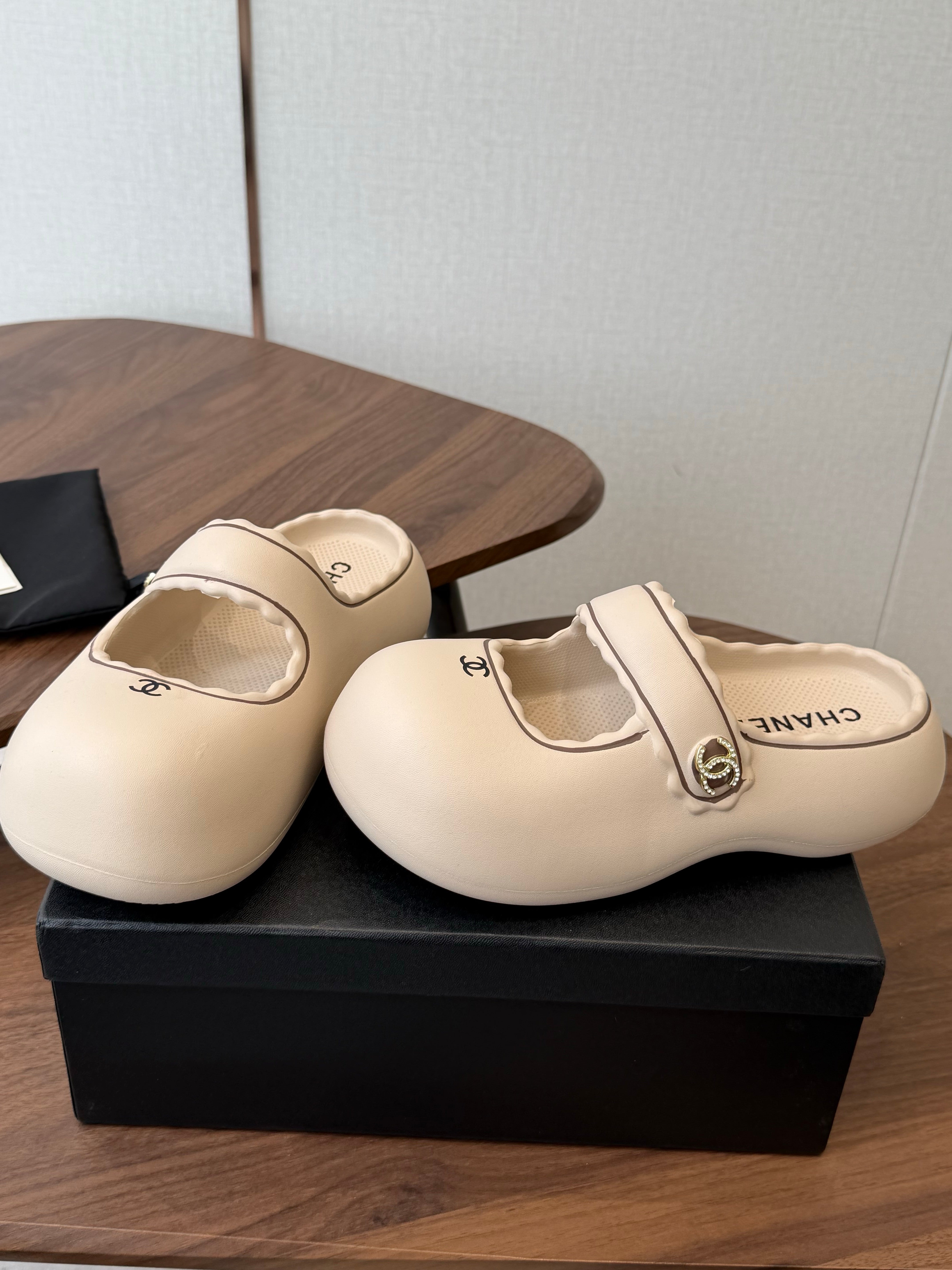 Chanel 2026 Platform Sandals Original Rubber 833976