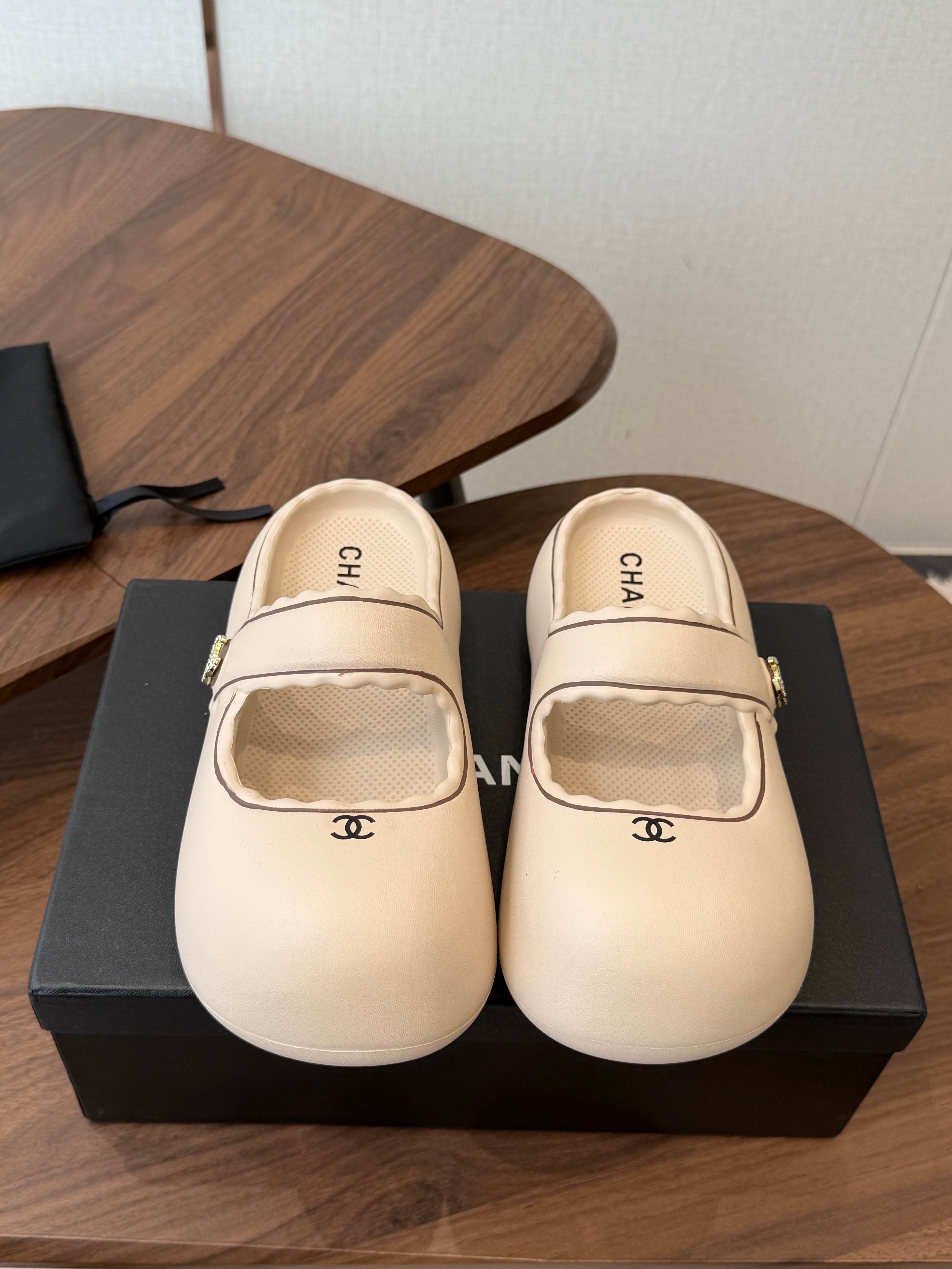 Chanel 2026 Platform Sandals Original Rubber 833976