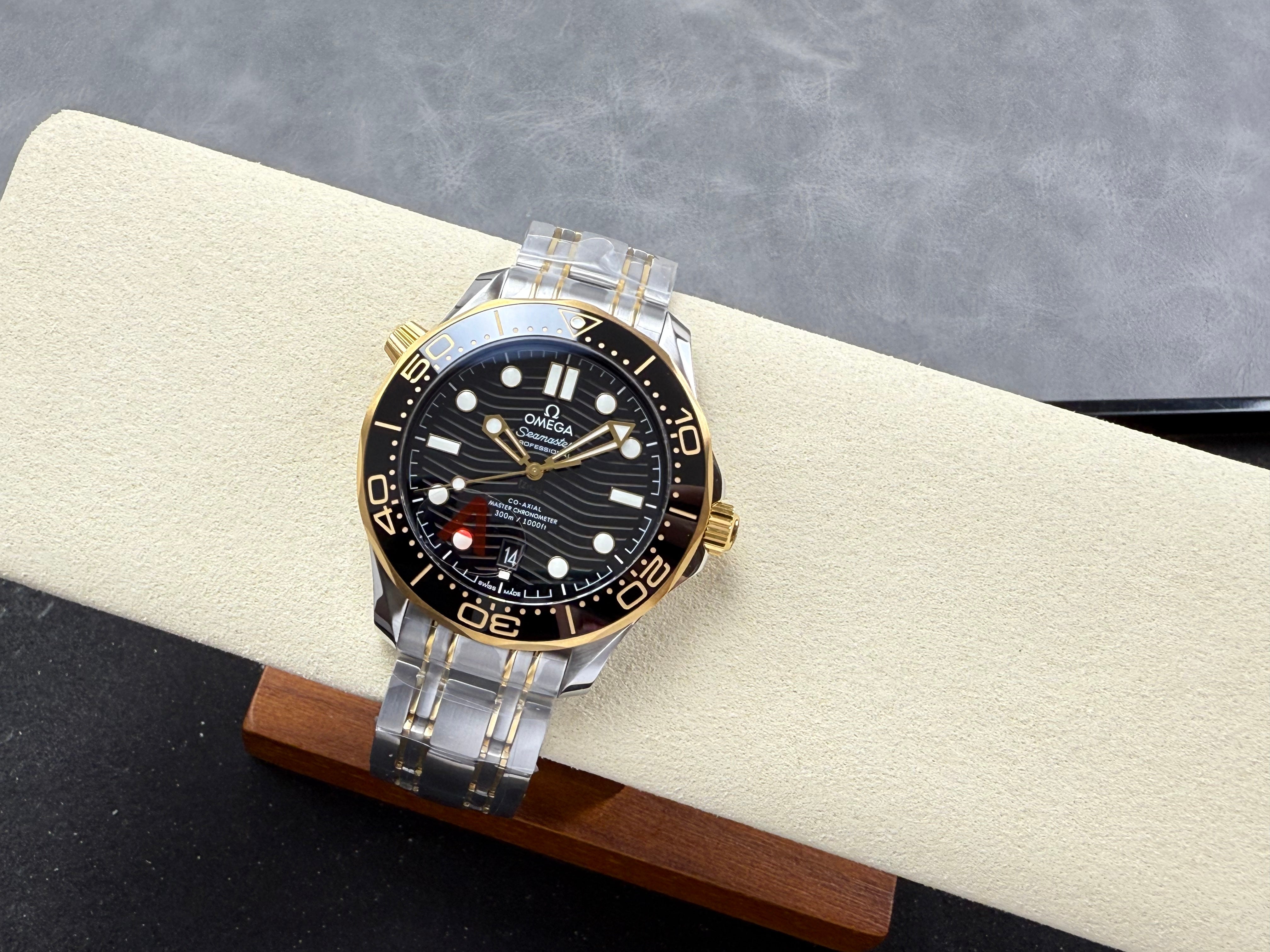 Omega Seamaster Diver 300M Co-Axial Master Chronometer 42mm Watch Steel Gold