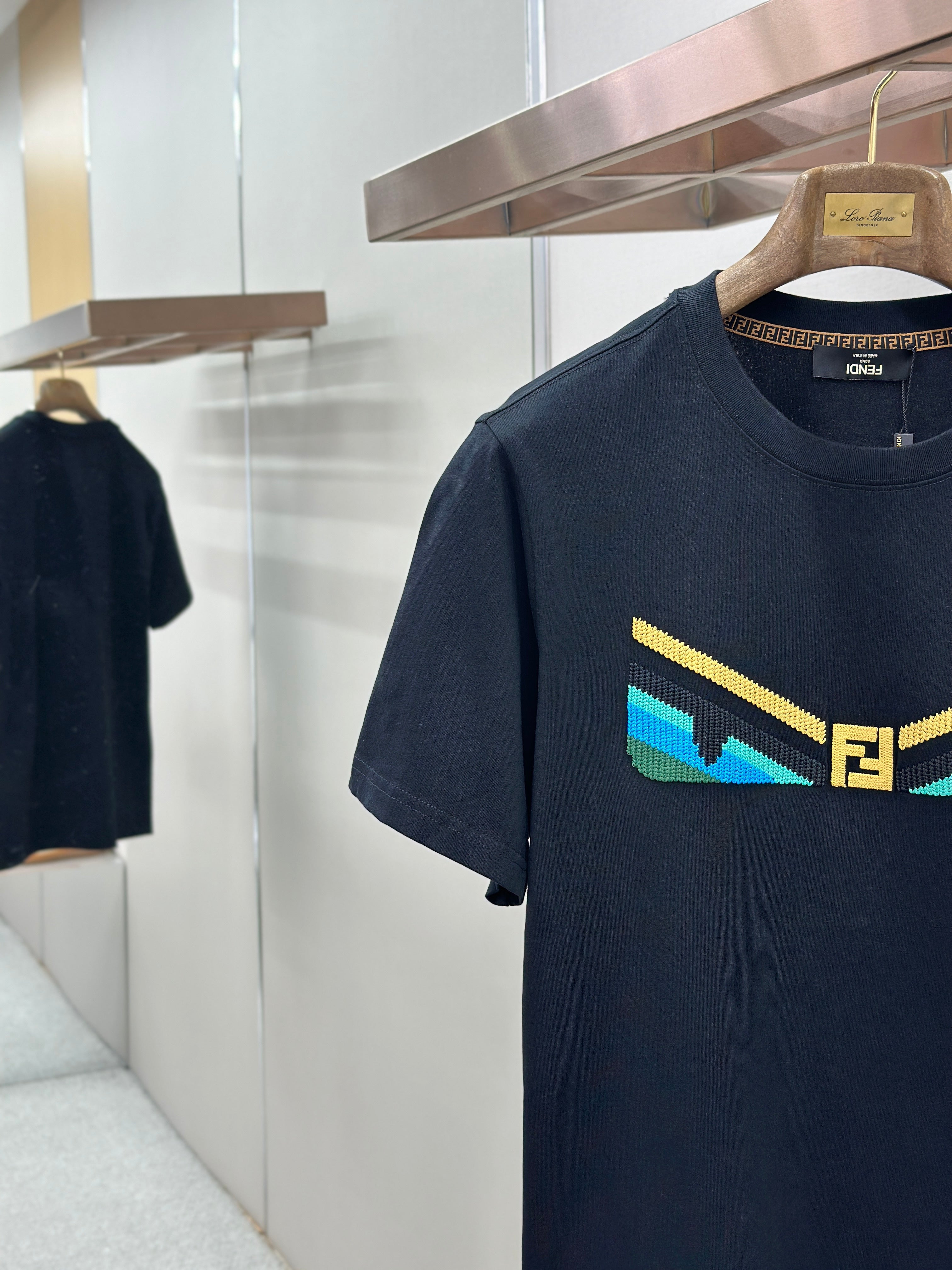 Fendi 2026 Short-Sleeve T-Shirt Cotton 739474
