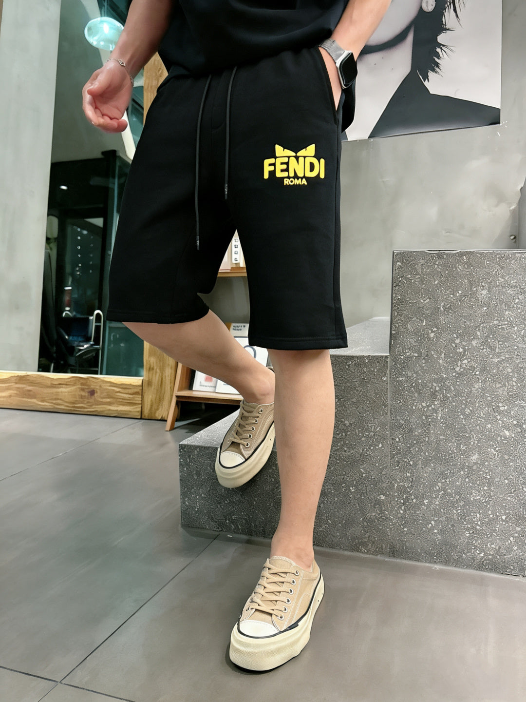 Fendi 2026 Men's Casual Shorts Cotton Fabric 802173