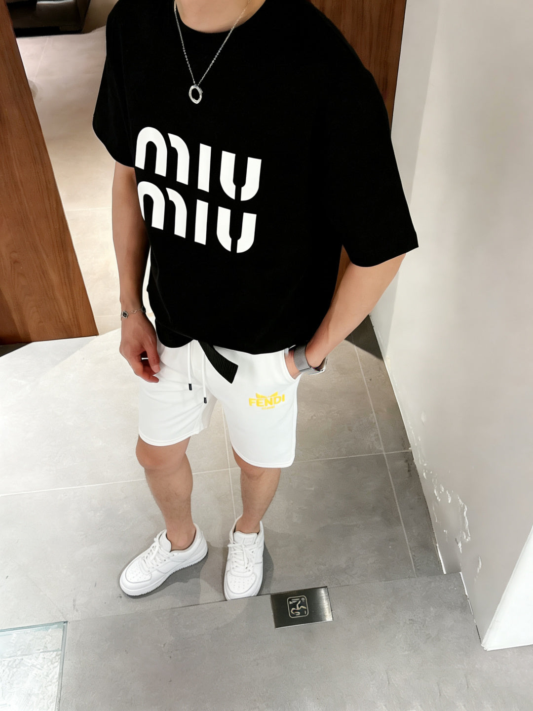 Fendi 2026 Men's Casual Shorts Cotton Fabric 802173