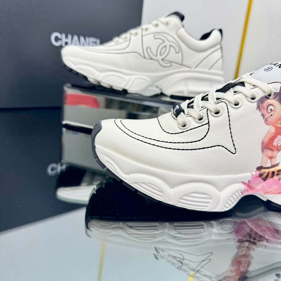 CC Sneaker White with Sticker Cowhide 238624