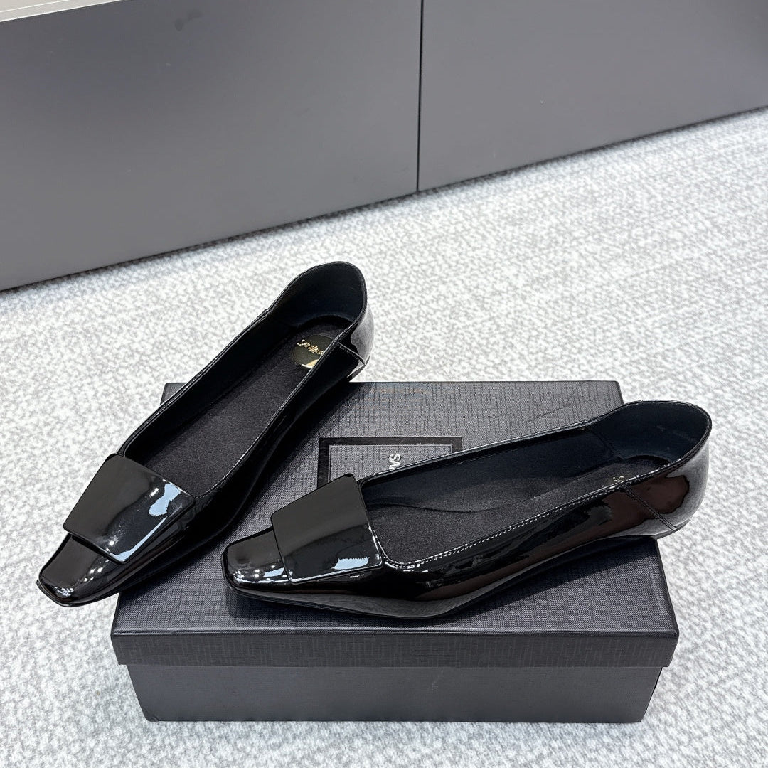 YSL 26ss Square Toe Loafers Black Patent Leather 662734