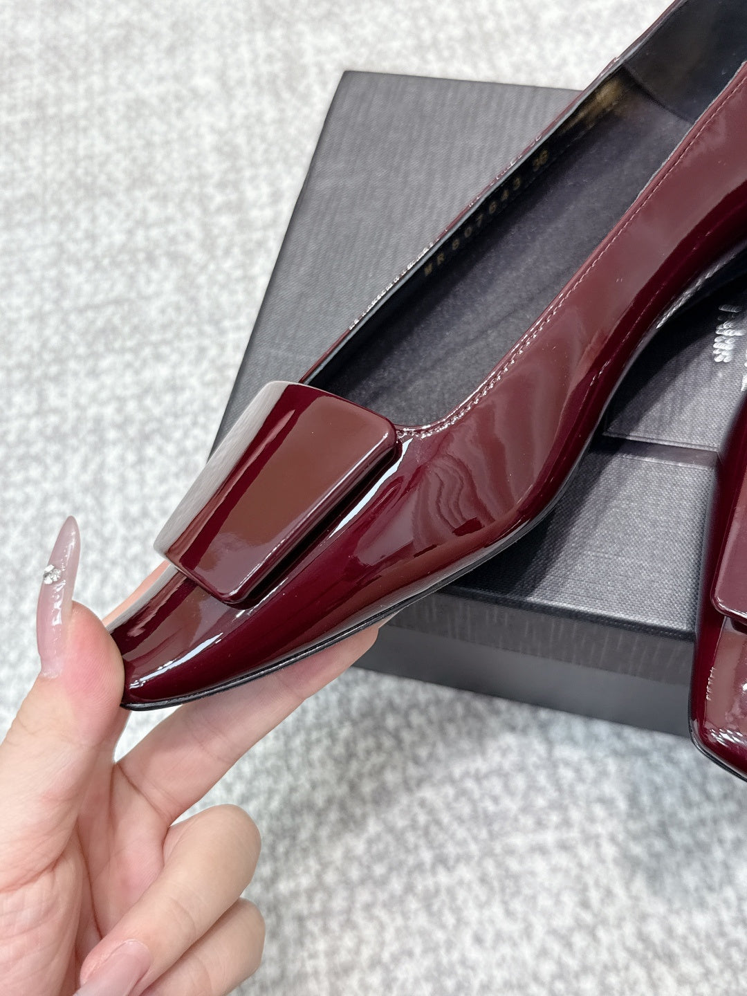 YSL 26ss Square Toe Loafers Burgundy Patent Leather 662736