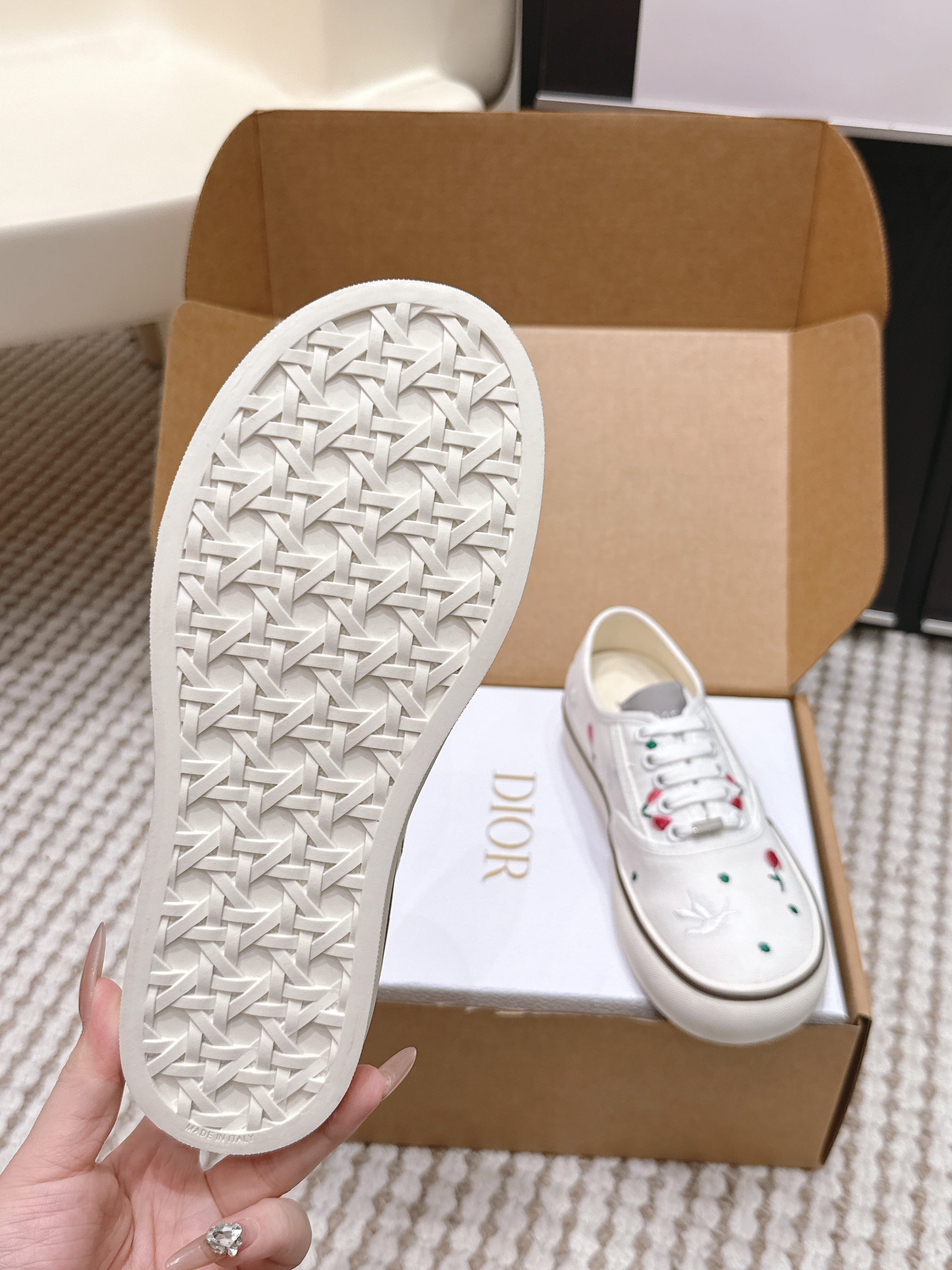 CD 26 Platform Sneaker White Canvas 632440