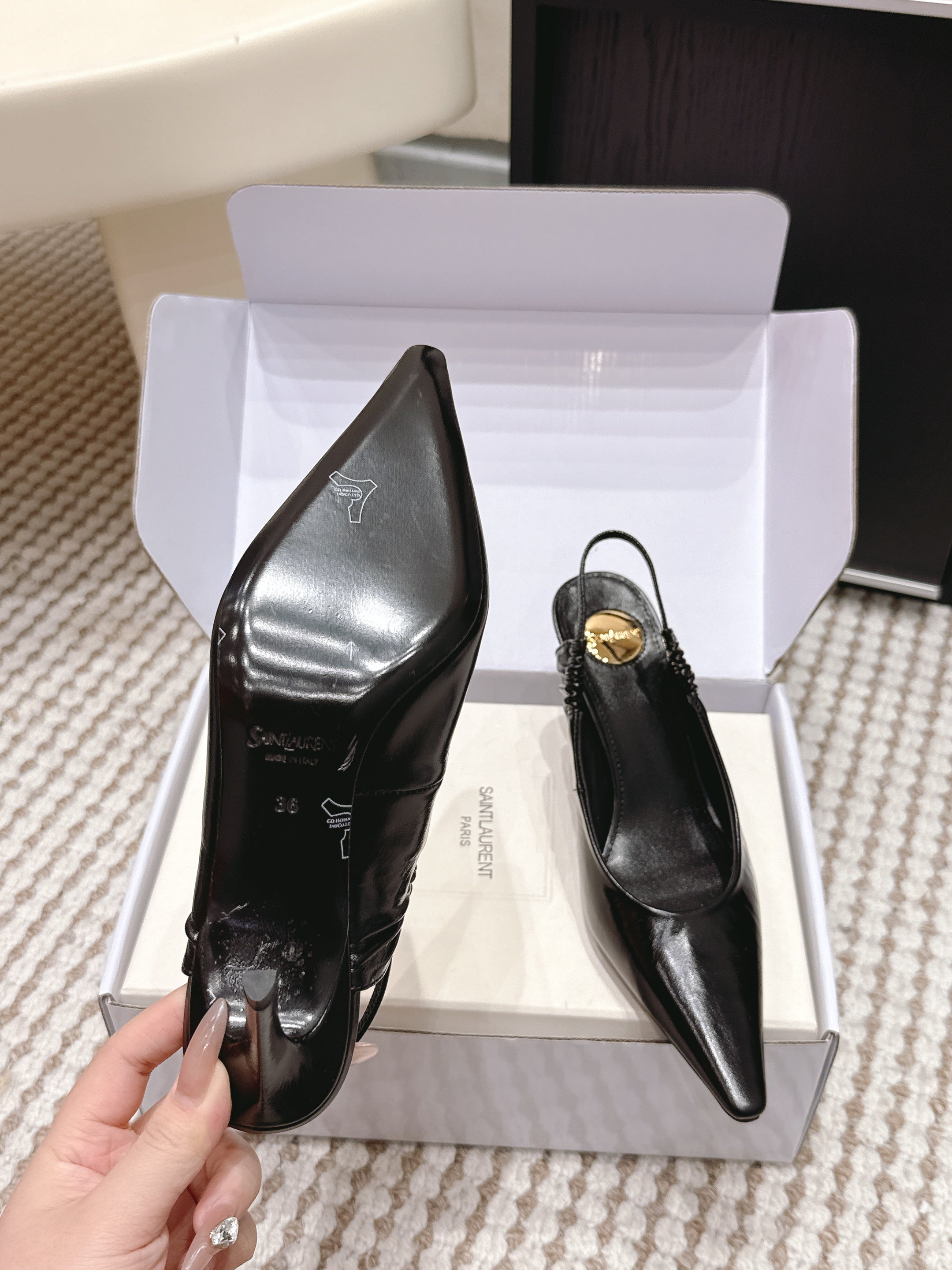 YSL 26ss Slingback 75 Black Glossy Leather 654715