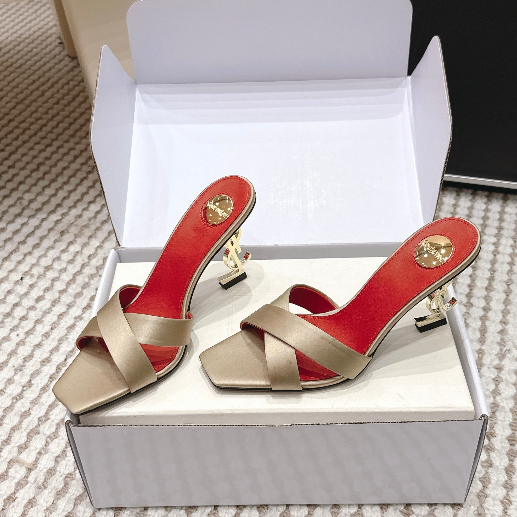 YSL 26ss High-Heeled Mules 85 Gold Champage Red Satin Leather 660674