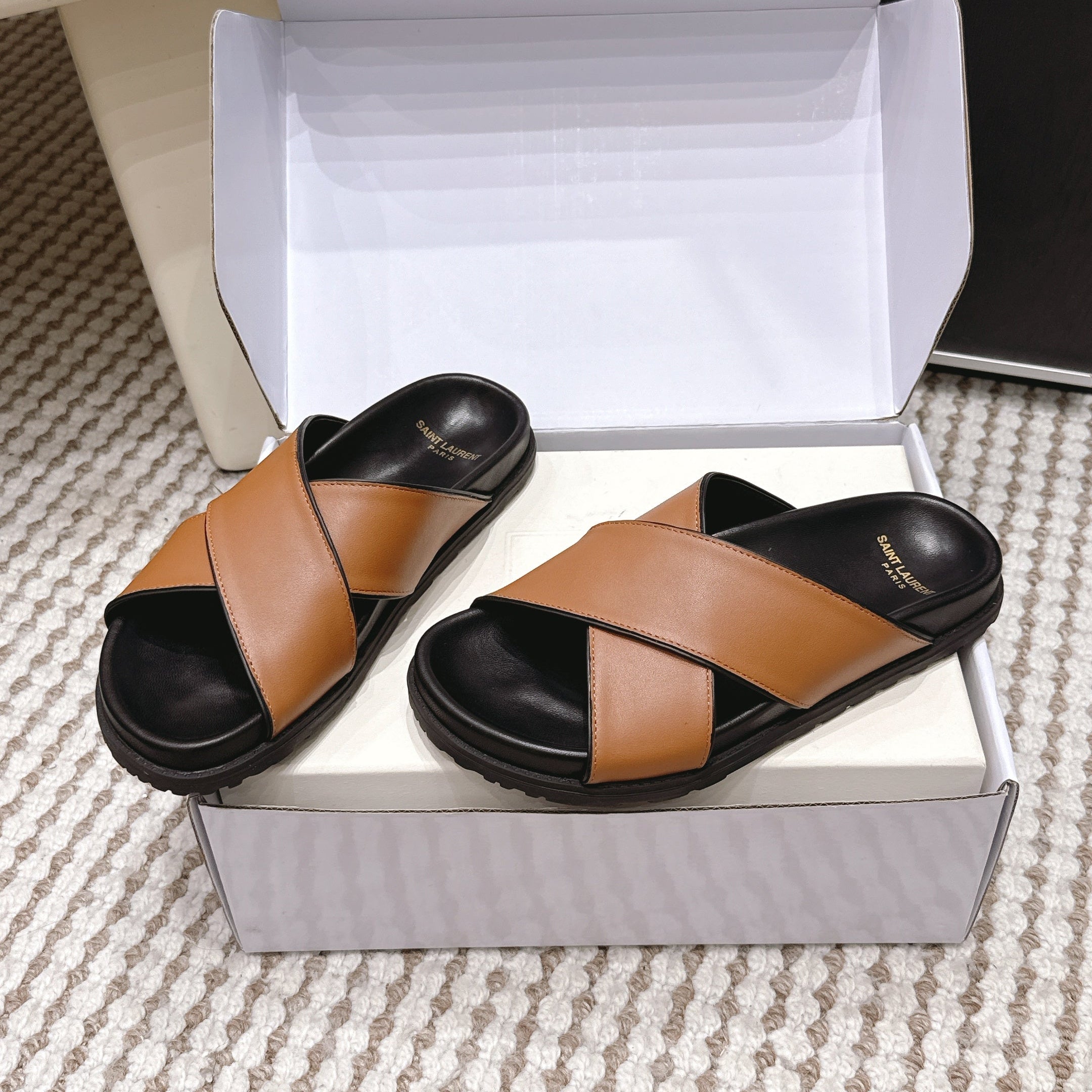 YSL 26ss Platform Slippers Camel Brown Black Sheepskin 663212