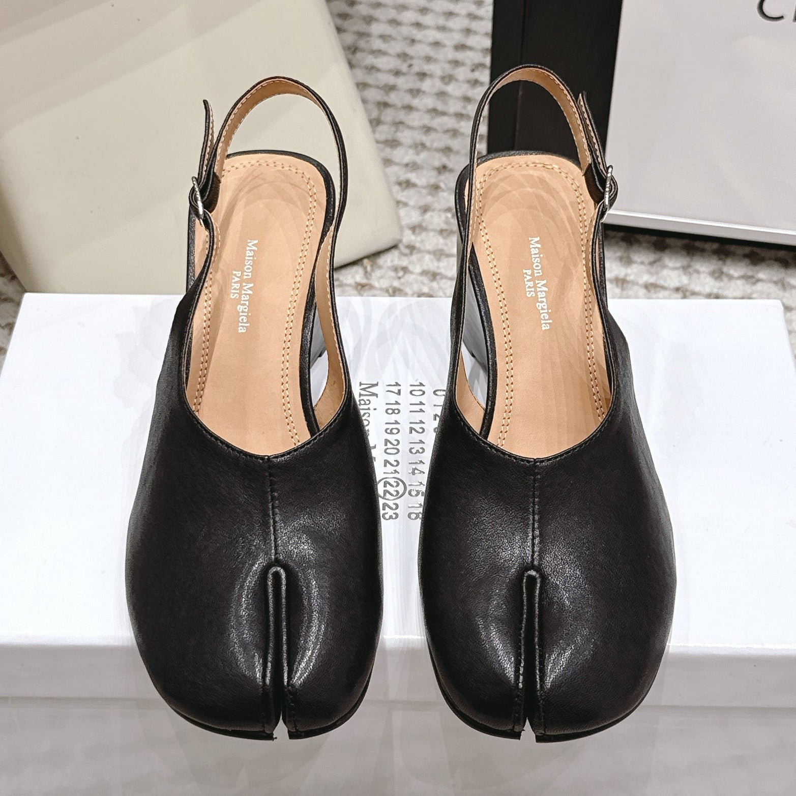 Maison Margiela 2026 Tabi Wedge Slingback 70mm Leather 931059