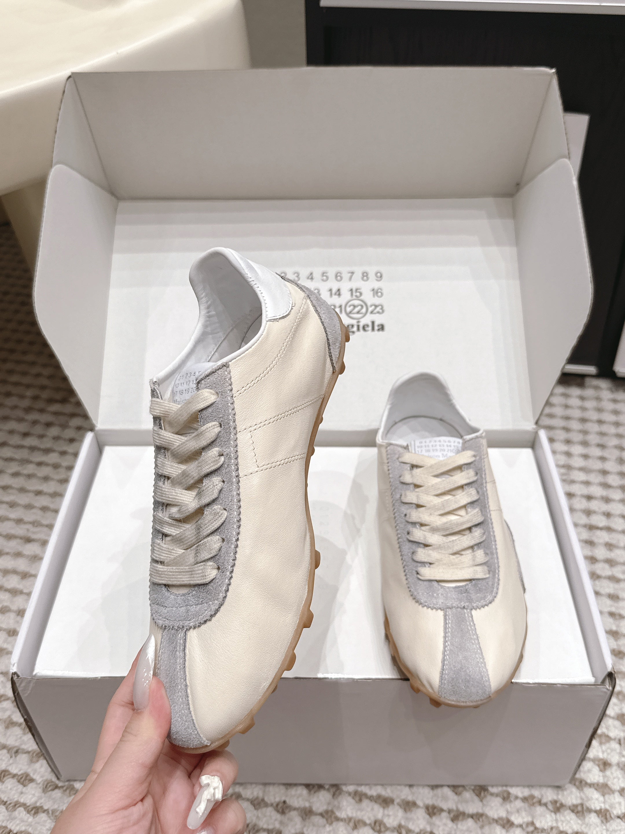 Maison Margiela 2026 Sneaker Suede Sheepskin 931053