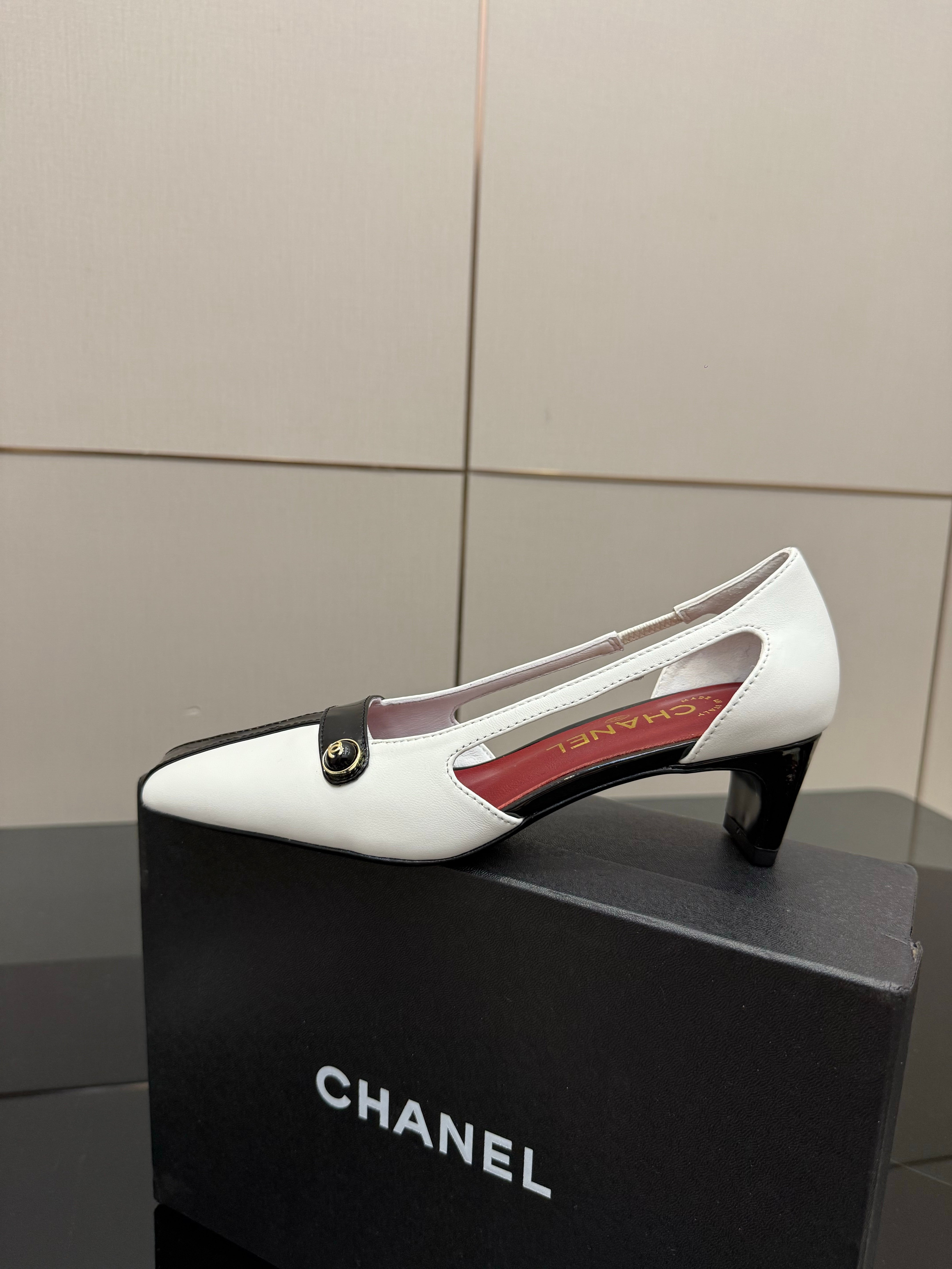Chanel 2026 Square-Toe Chunky Heel Open-Back Sandals 50mm Leather 791612