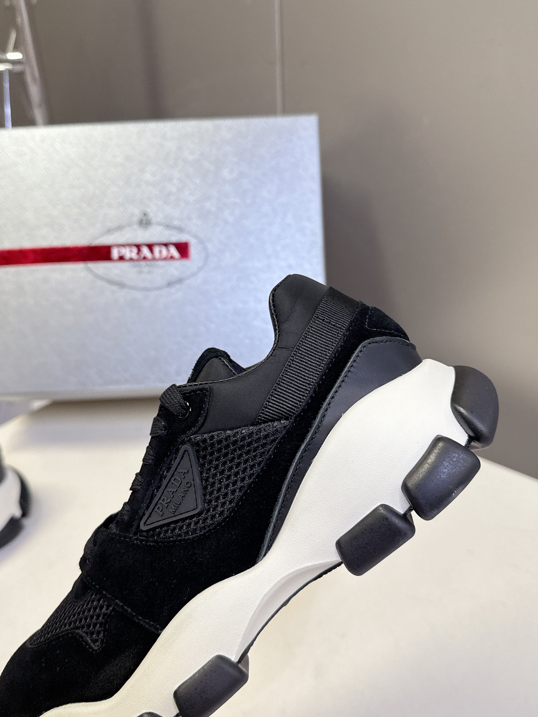Prada 2026 Sneaker Suede Fabric 848257