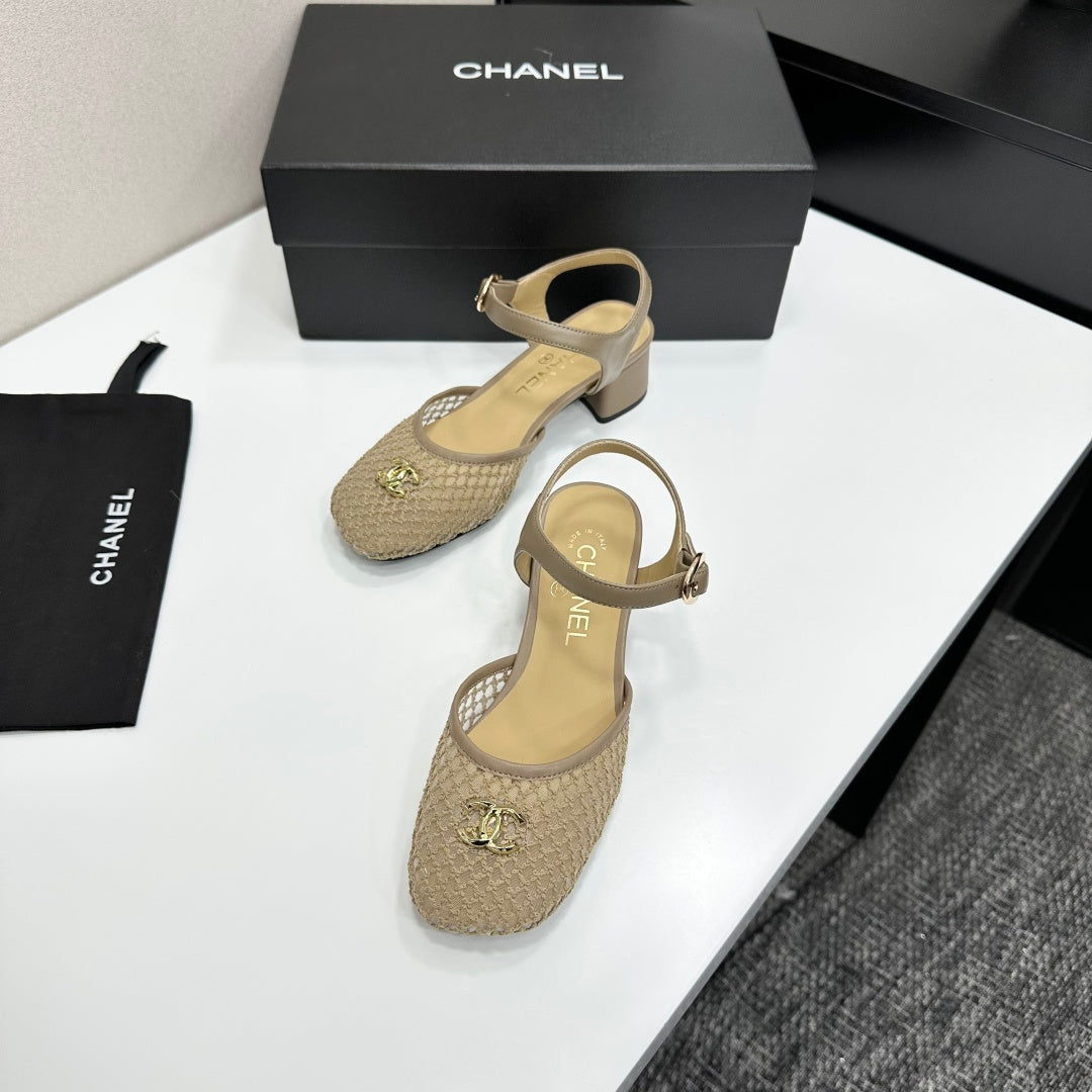 CC 2026 Mary Jane Sandals 45 Beige Satin Cowhide 668117