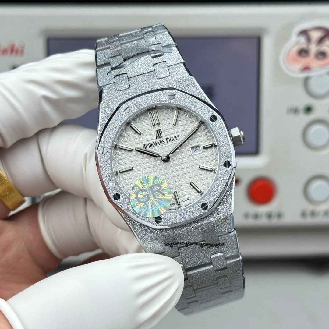 Audemars Piguet Royal Oak Lady 33mm White Dial