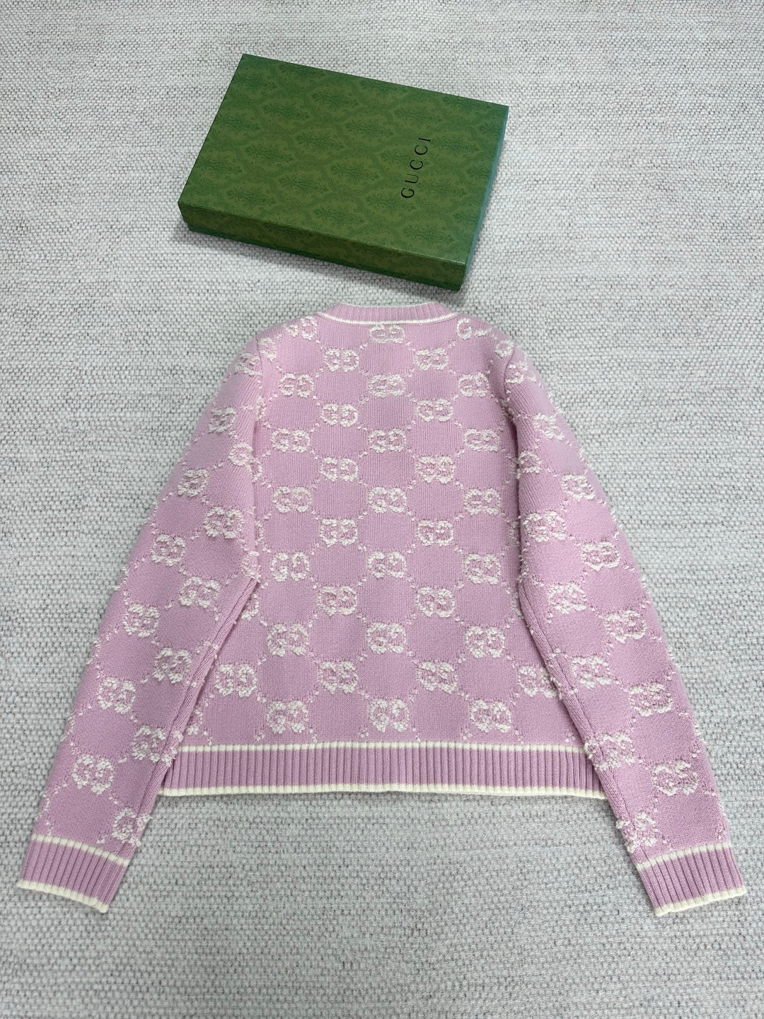 Gucci Knot Jacquard Knitted Cardigan Wool