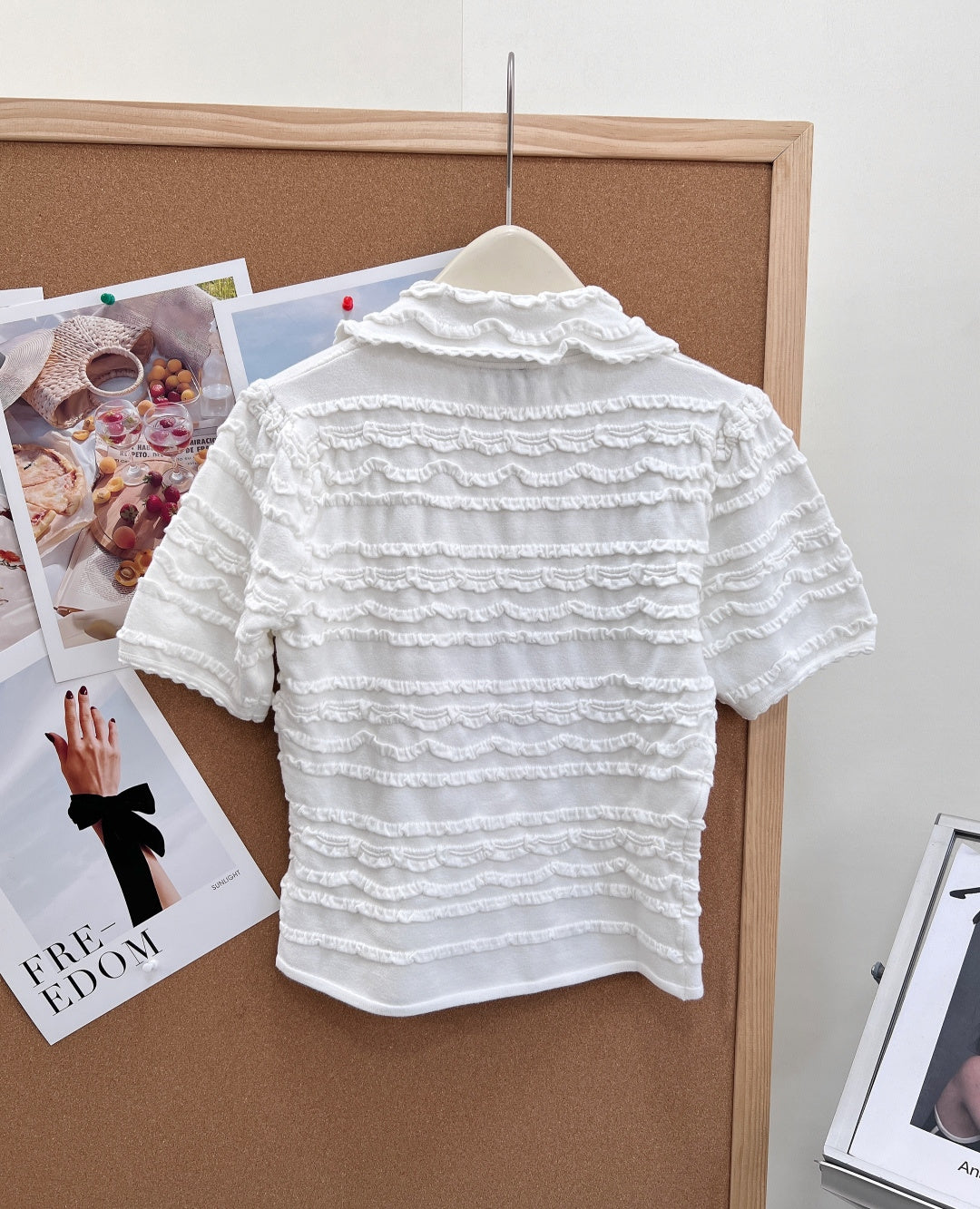 Chanel 2026 Collared Short-Sleeved Cardigan White Cotton 472923