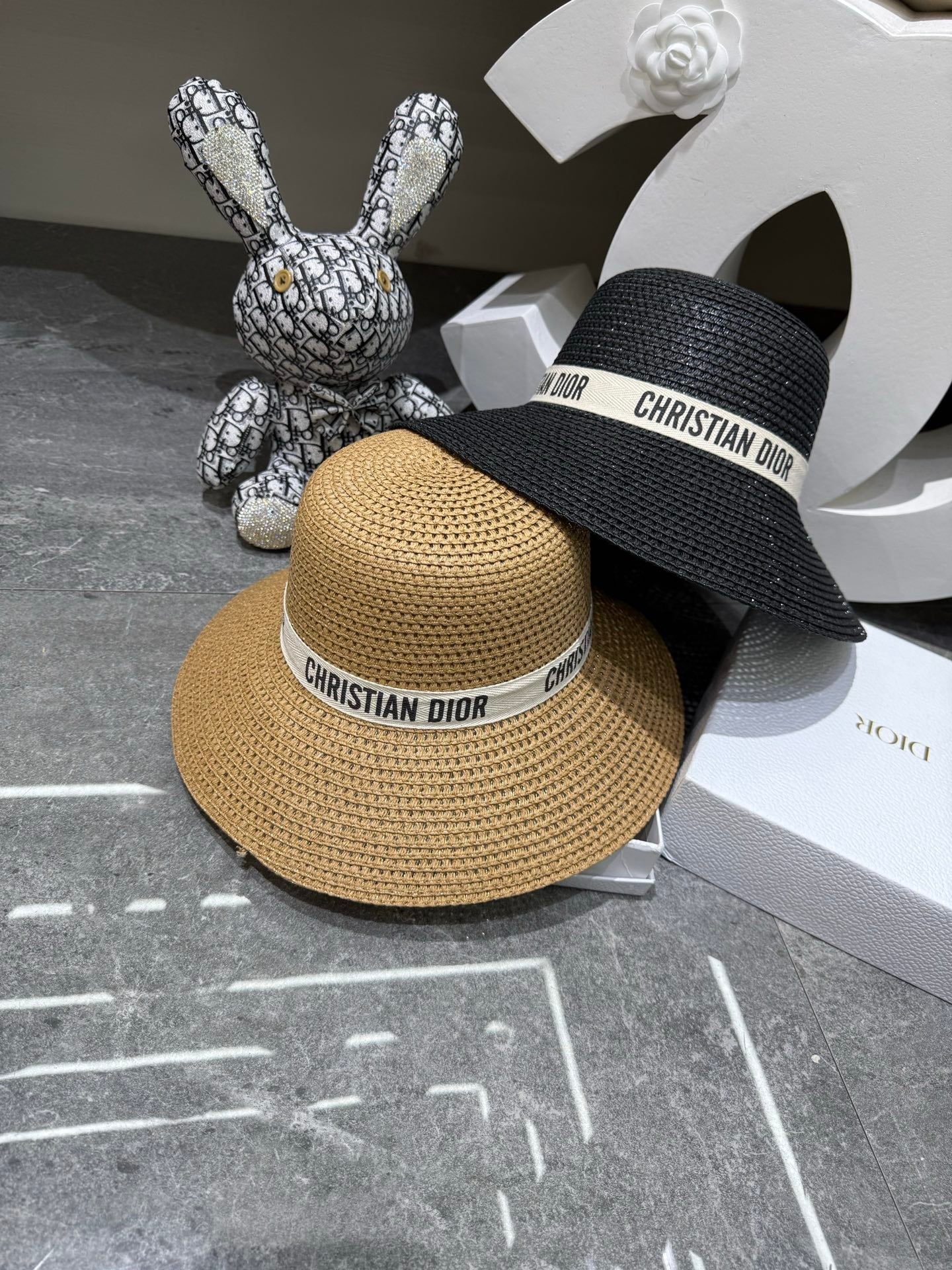 Dior Wide Brim Straw Hat 280801