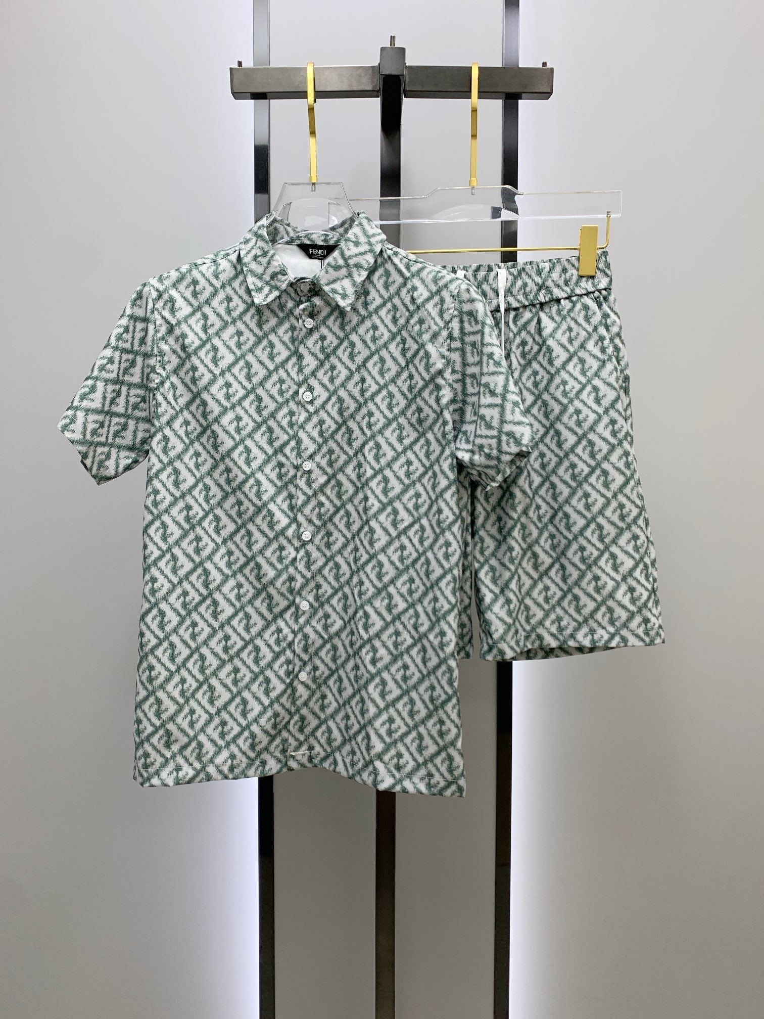 Fendi 2026 Men's Short-Sleeve Shirt Set Fabric 799290