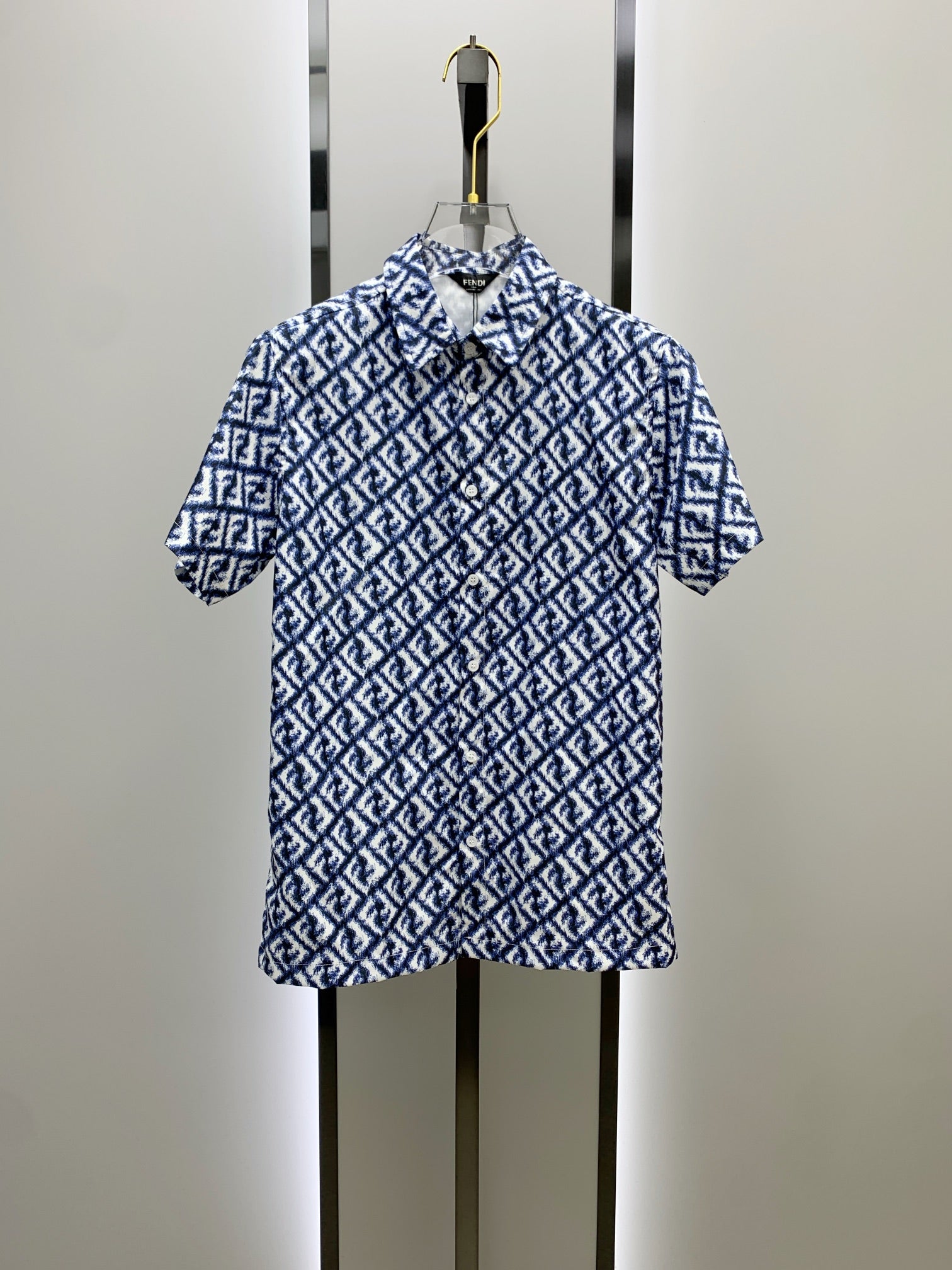 Fendi 2026 Men's Short-Sleeve Shirt Set Fabric 799290