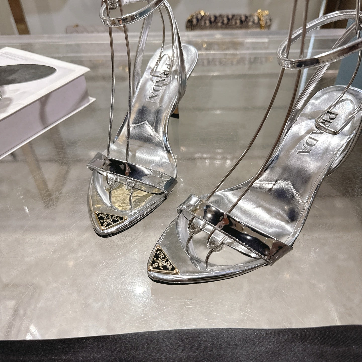 Prada 2026 High-Heeled Pointed-Toe Sandals 75mm Sheepskin Leather 770603